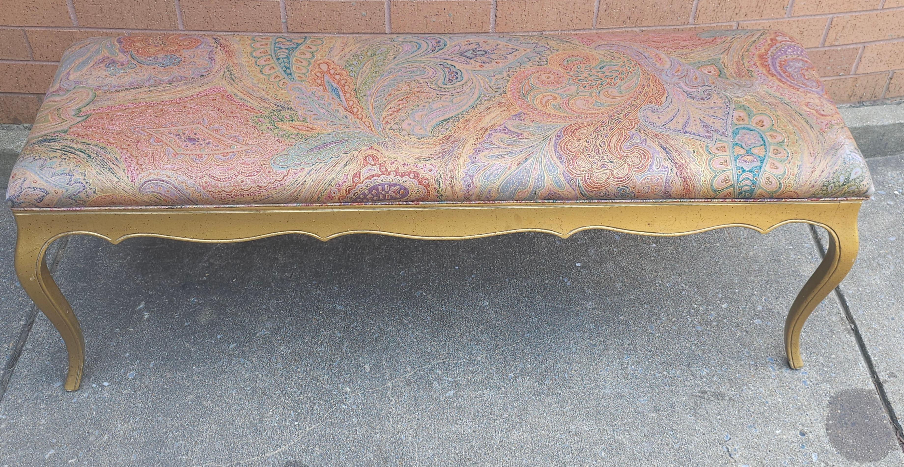 Provincial Style Giltwood and Upholstered Bench In Good Condition For Sale In Germantown, MD