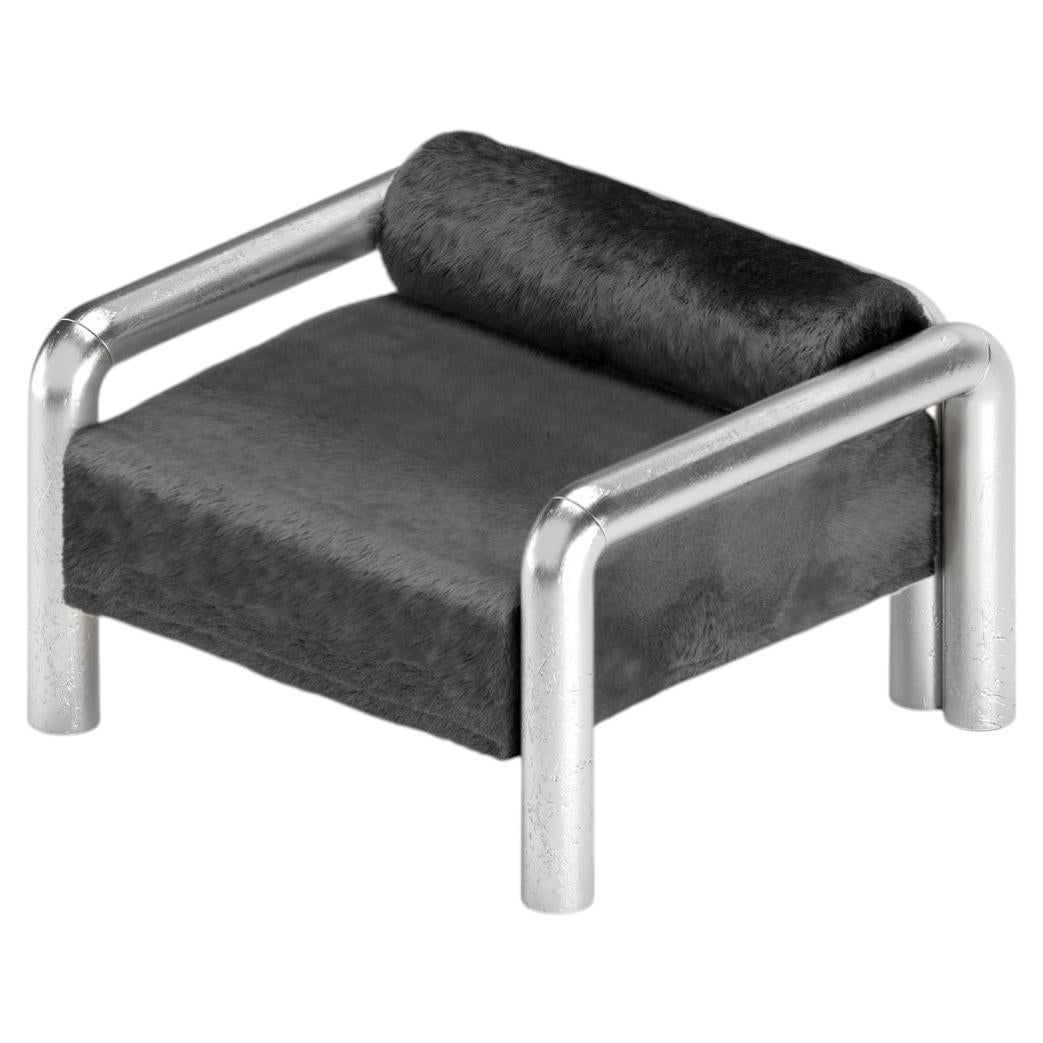 „Prowling Fur“ Lounge-Sessel mit Beinen aus gebürstetem Edelstahl von Furn Object