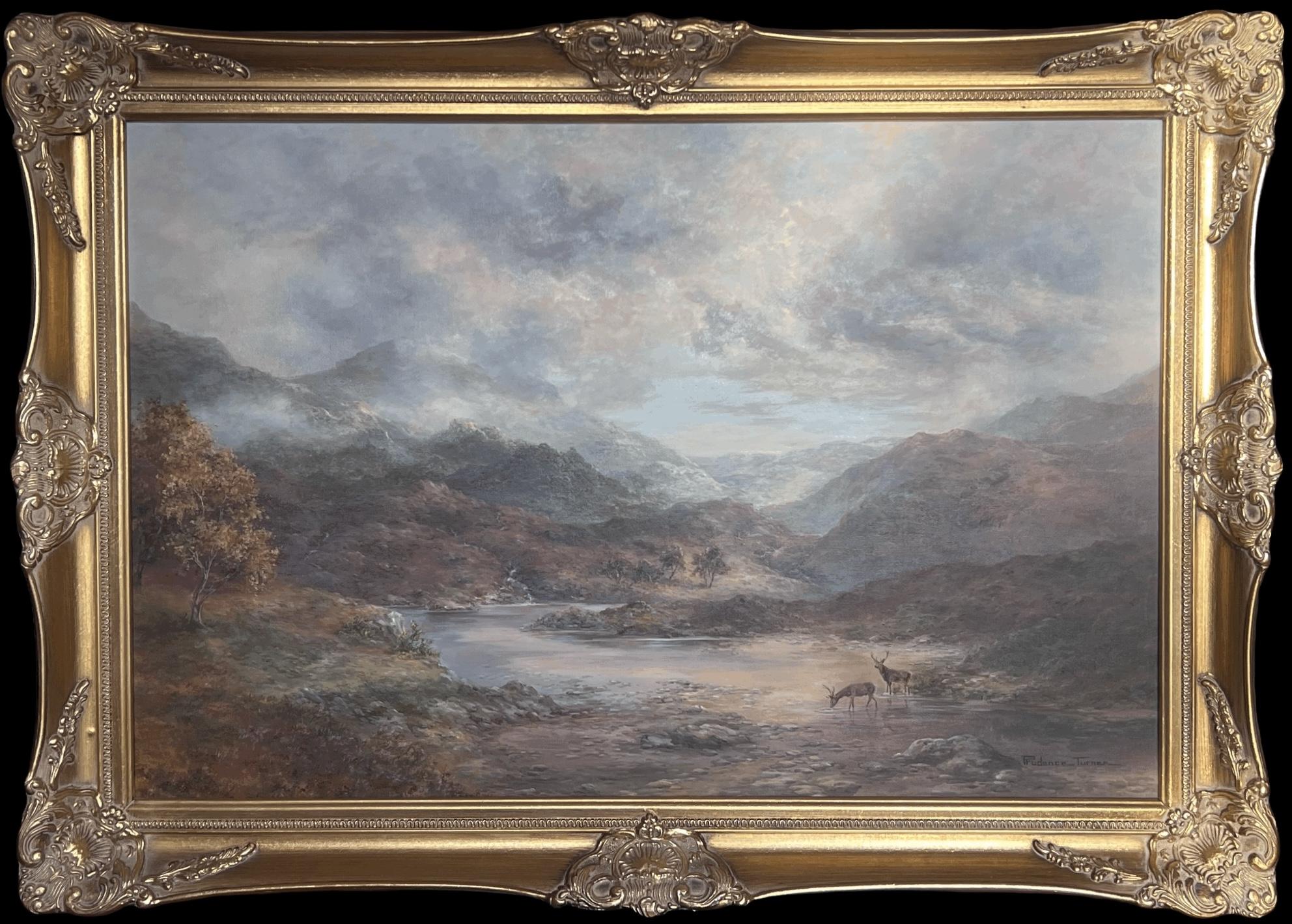 Prudence Turner Animal Painting – Riesiges schottisches Ölgemälde Hirsche in bergiger Herbstlandschaft Signiert Gerahmt