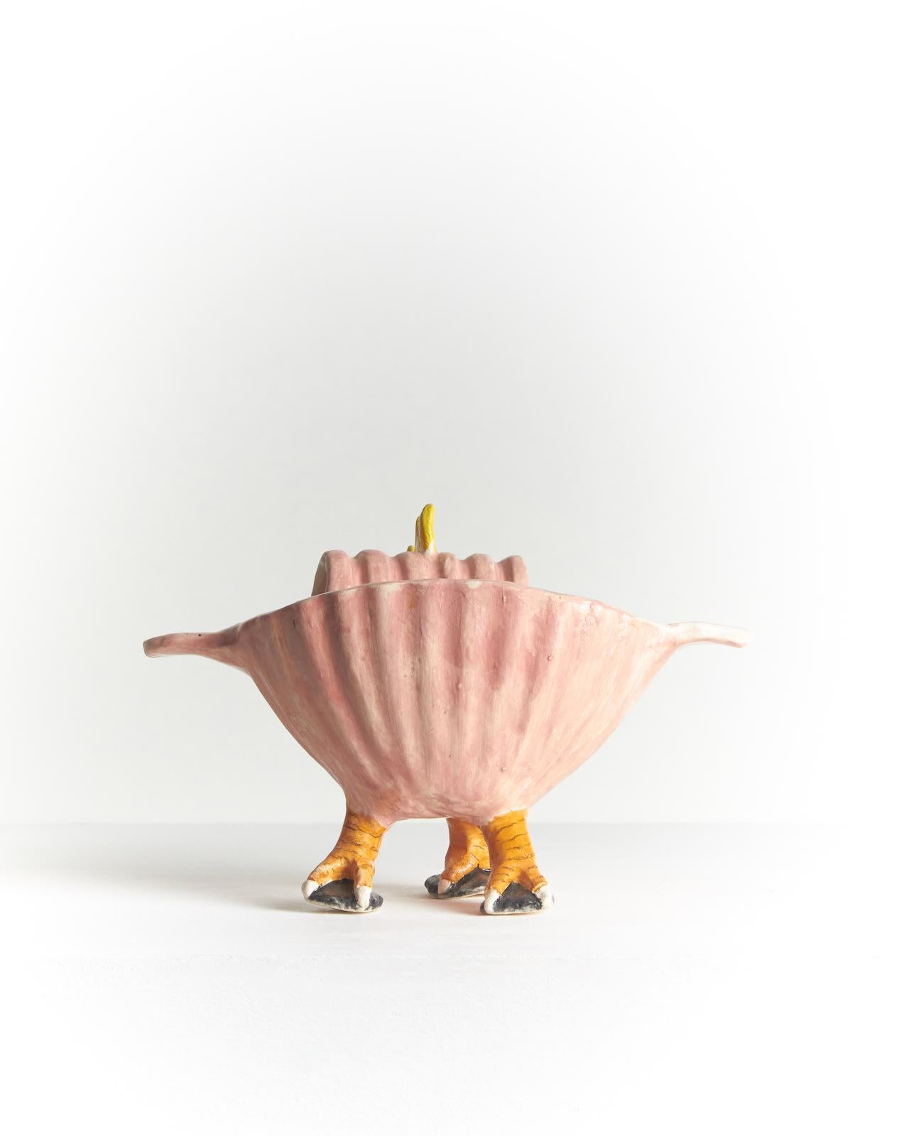 Faïence décorée
H16 x W24 x D17 cm