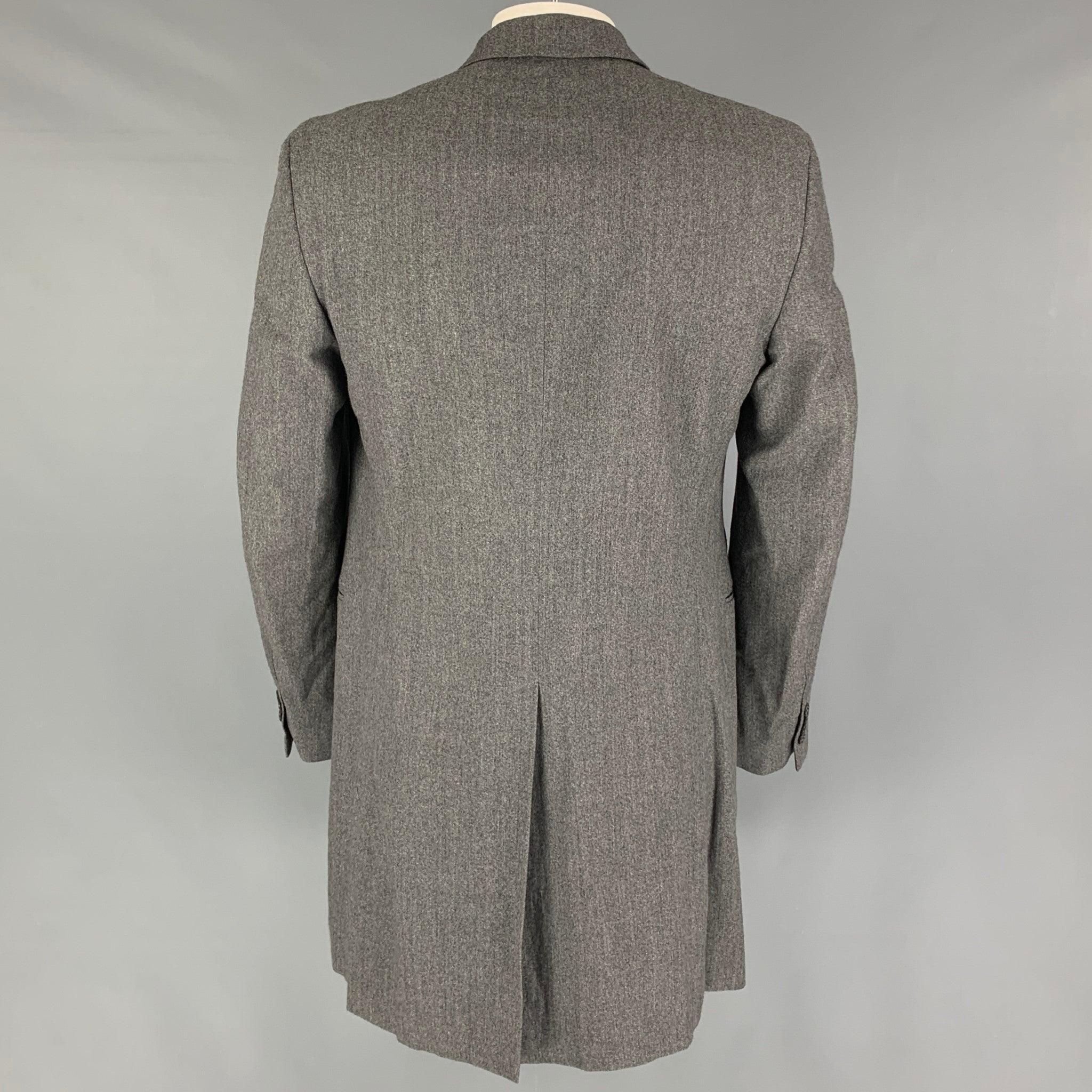 PS by PAUL SMITH Size 42 Grey Wool Hidden Placket Coat In Good Condition For Sale In San Francisco, CA