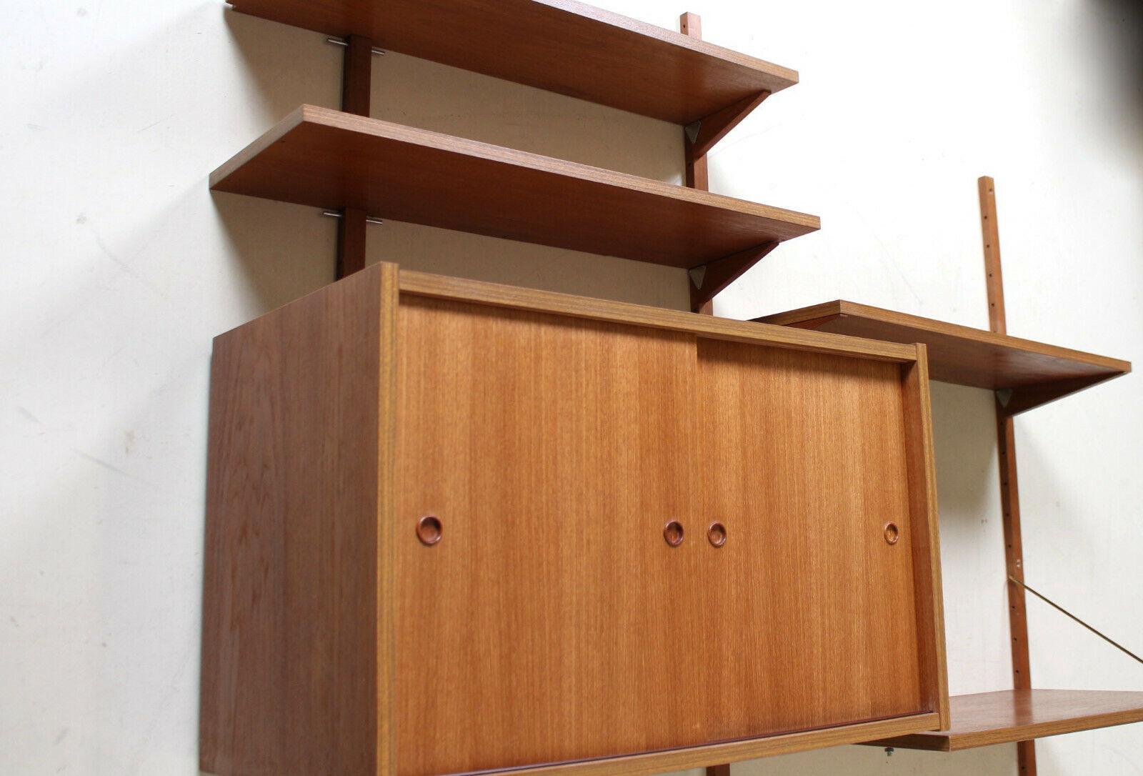 20th Century PS Wall Unit Danish Shelving System Bookshelves Floating Randers For Sale