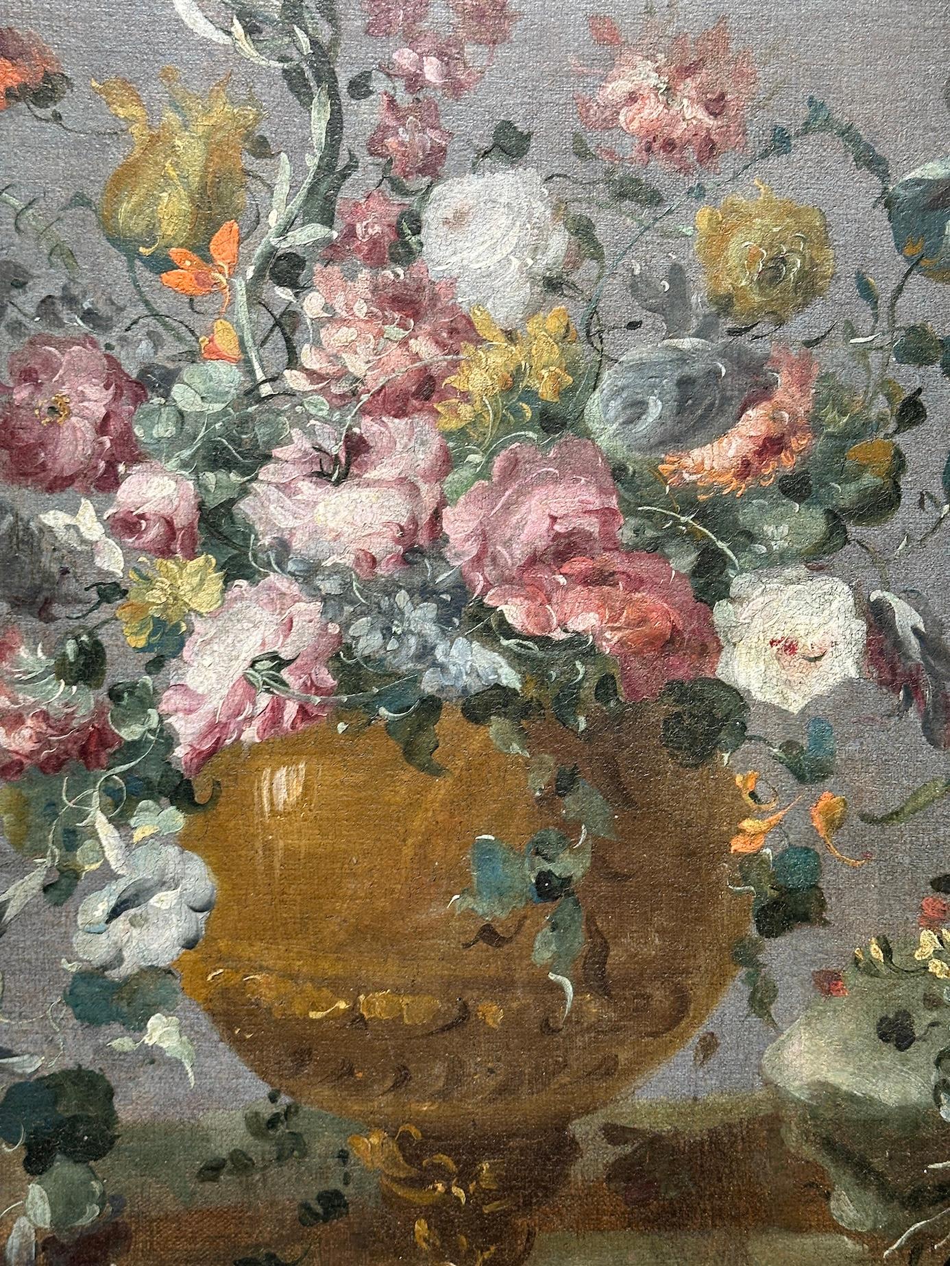 Natura morta di fiori veneziana del XVIII secolo, vaso classico su un ripiano di marmo - Still-Life Painting Marrone di Pseudo Guardi (aka Master of the Guardeschi Flowers)