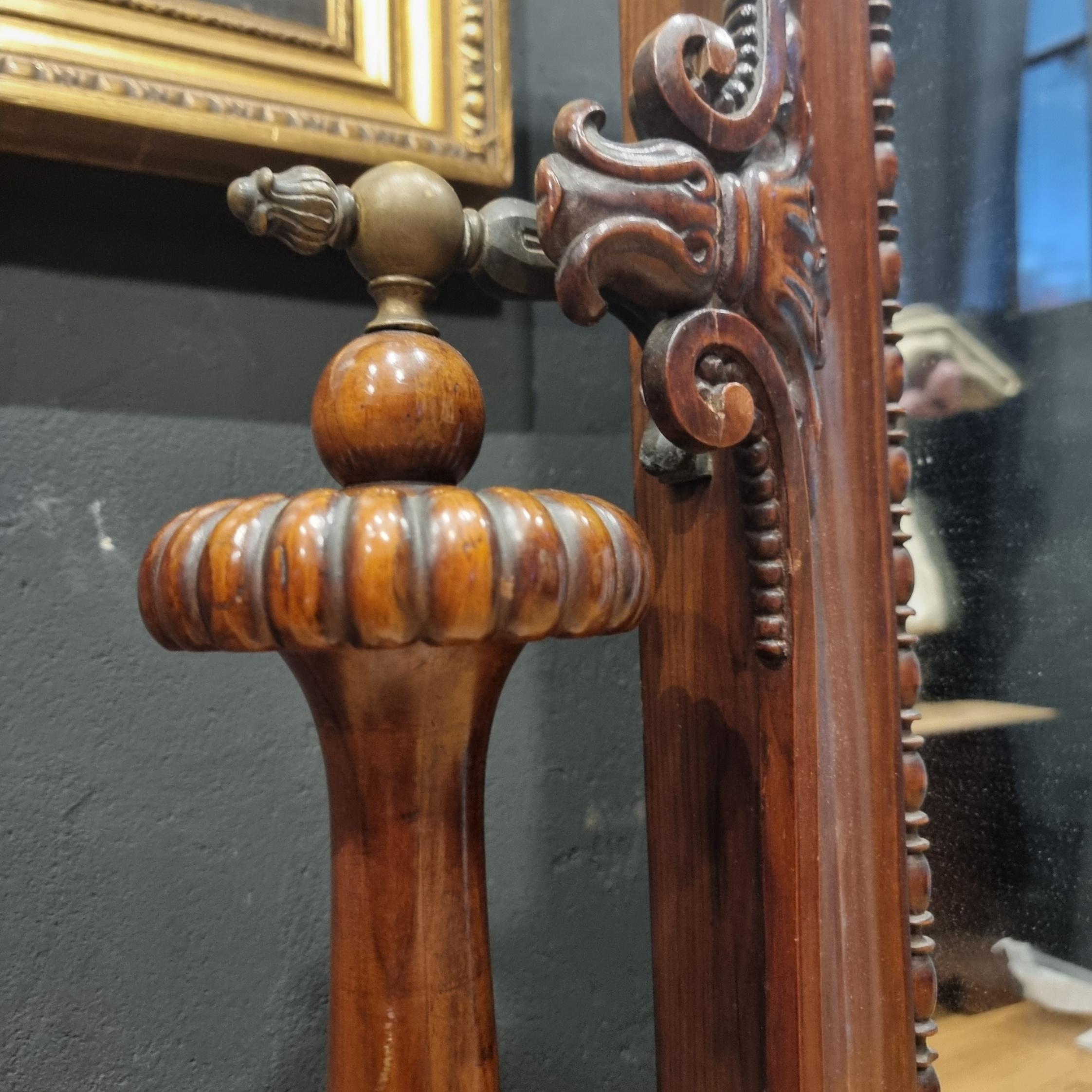 Psyche 1850s walnut mirror cabinet with original mirror For Sale 5
