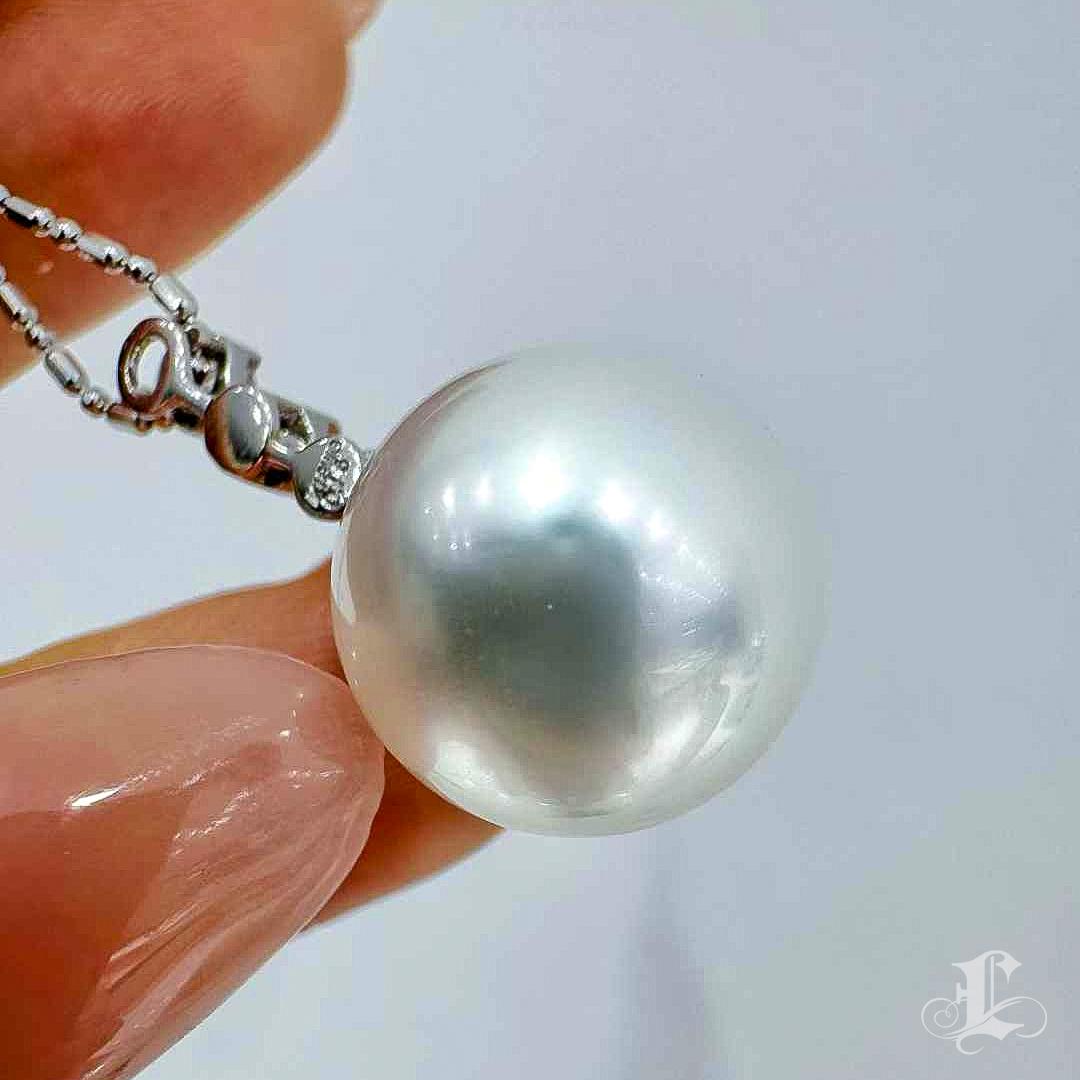 【Crown Radiance】PSL Collier pendentif en perles des mers du Sud certifiées Phoenix et diamants en vente 3