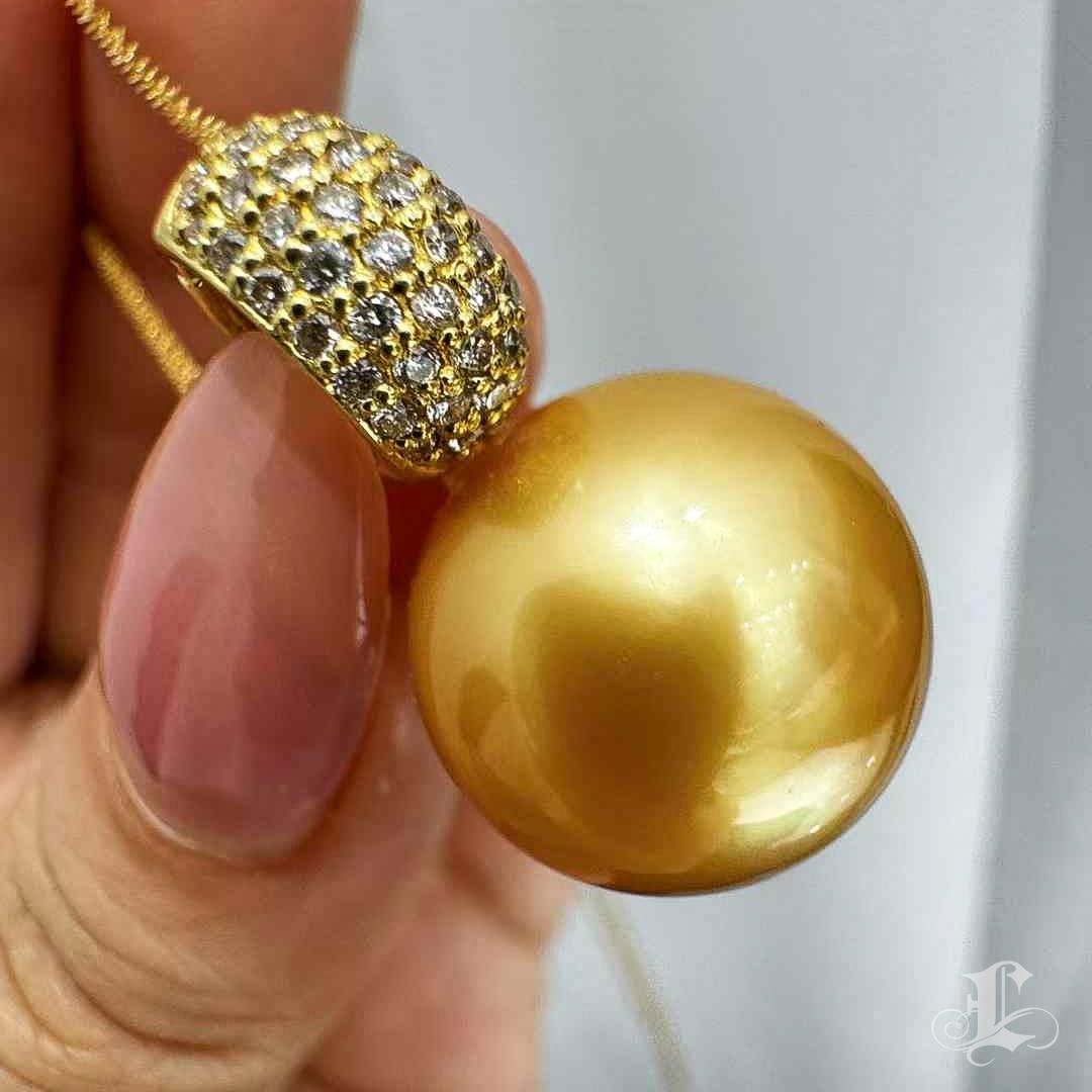 【Crown Radiance】PSL Tea Gold Certified Celestial Sol South Sea Pearl Pendant For Sale 1