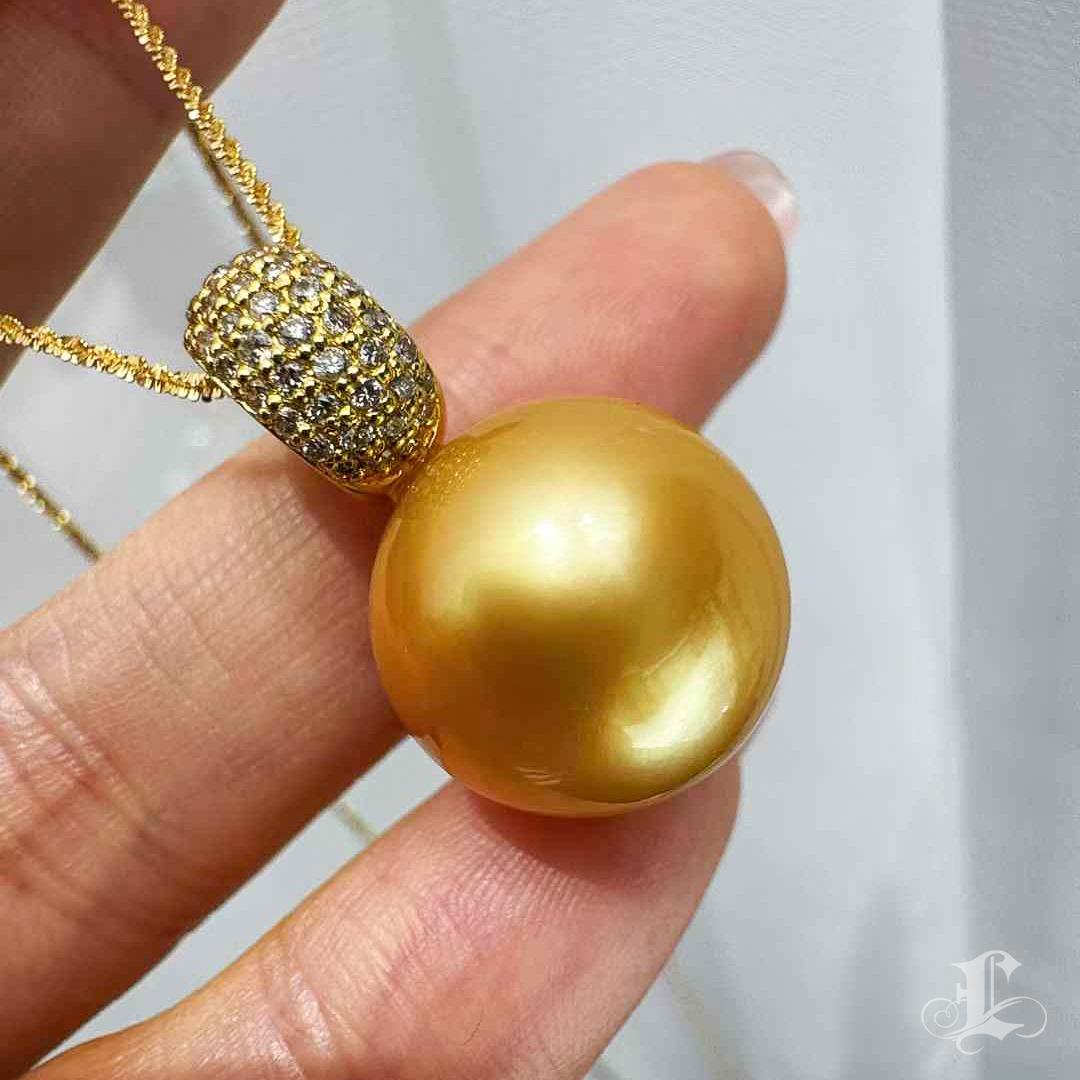 【Crown Radiance】PSL Tea Gold Certified Celestial Sol South Sea Pearl Pendant For Sale 3