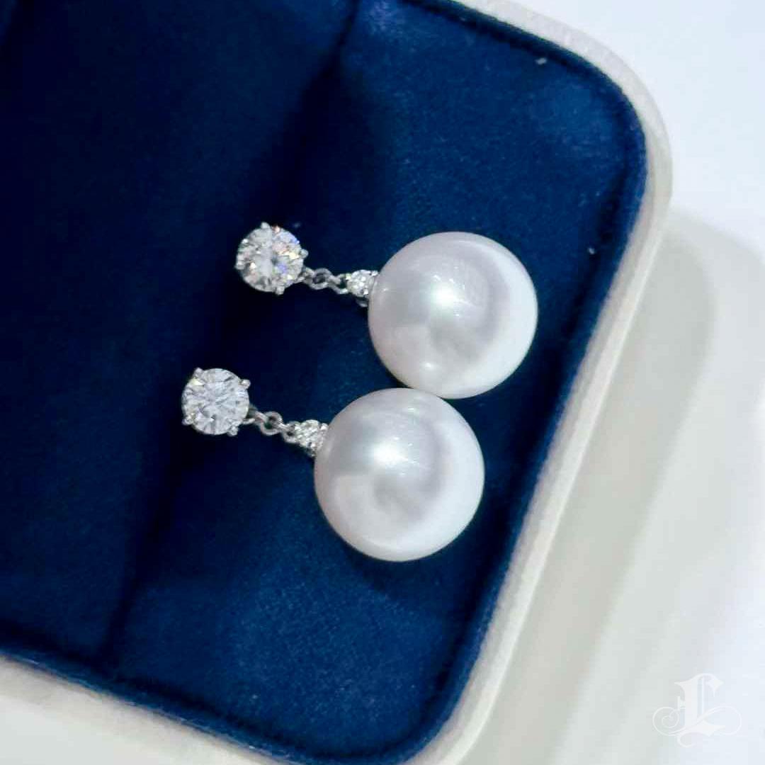 【Crown Radianc】PSL Venus Certified Pearl & CGL Diamond Convertible Earrings For Sale 3