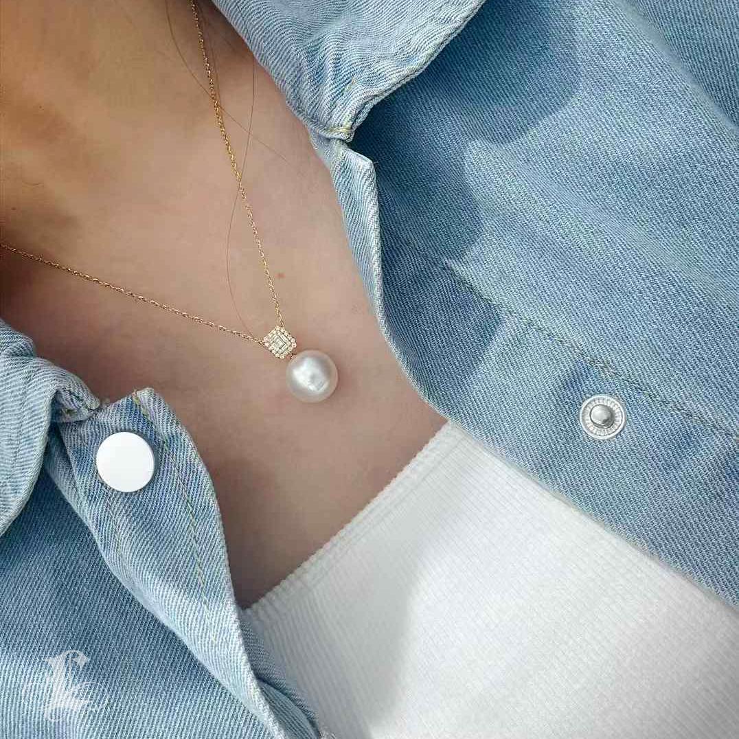 【Corona Resplandor】PSL Colgante de Perla del Mar del Sur Certificada Venus - Pavé de Diamantes Sin cortar en venta