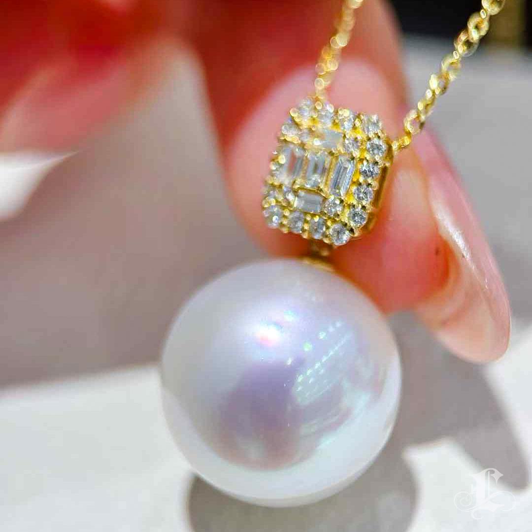 【Corona Resplandor】PSL Colgante de Perla del Mar del Sur Certificada Venus - Pavé de Diamantes en venta 1