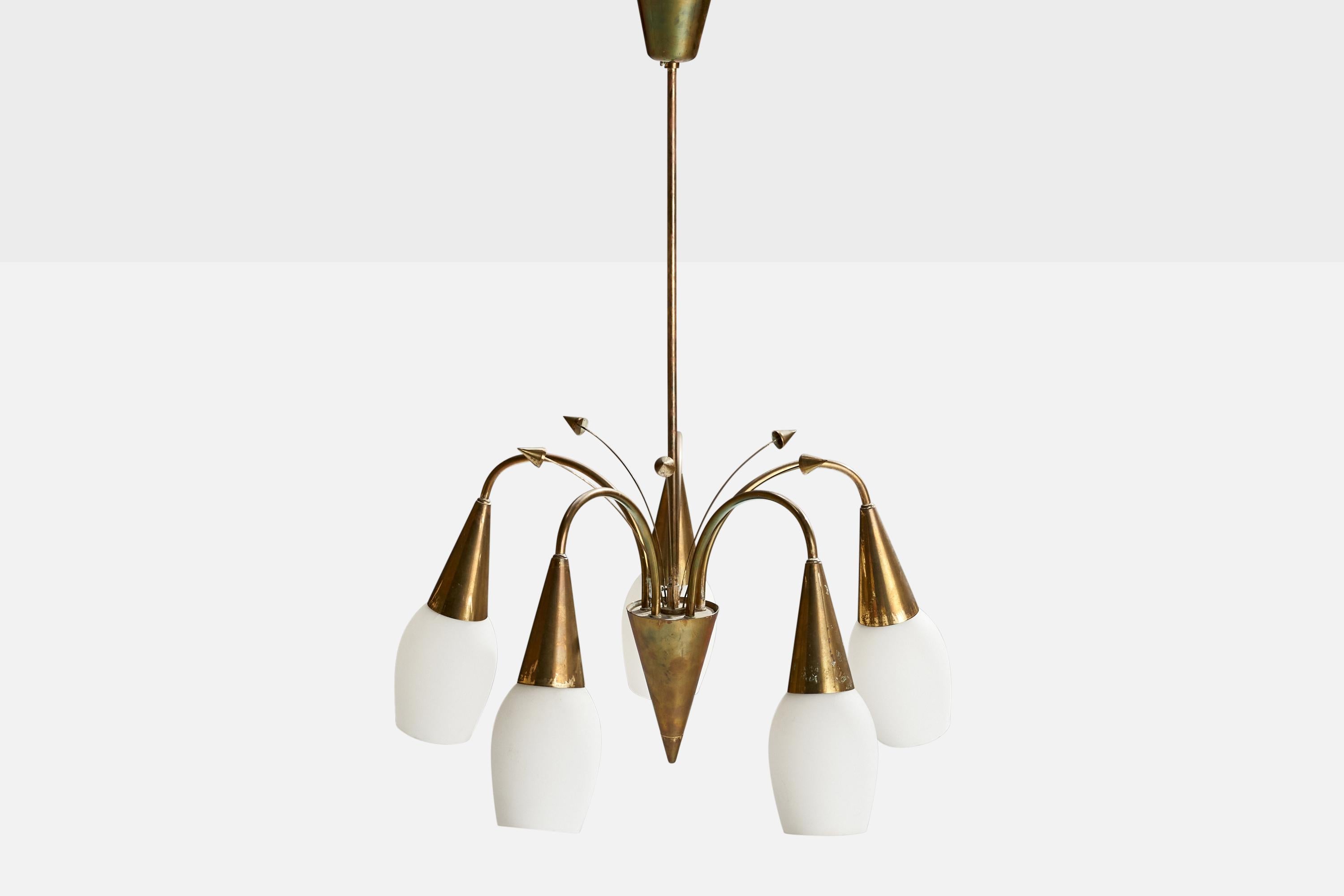 PSO, Chandelier, Brass, Glass, Finland, 1940s In Good Condition For Sale In High Point, NC