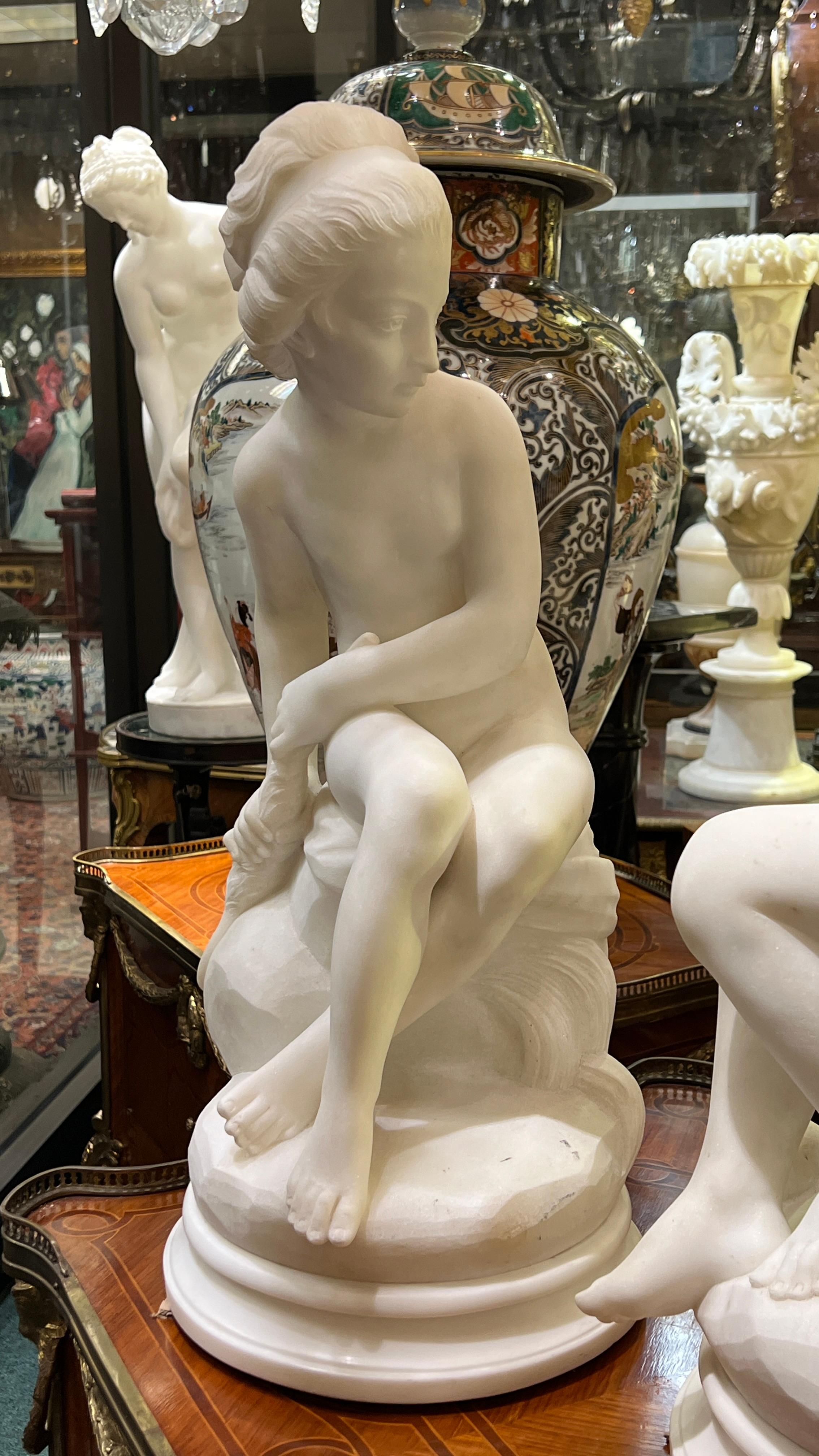Neoclassico Statue di marmo di Psiche e Cupido dopo Etienne-Maurice Falconet in vendita