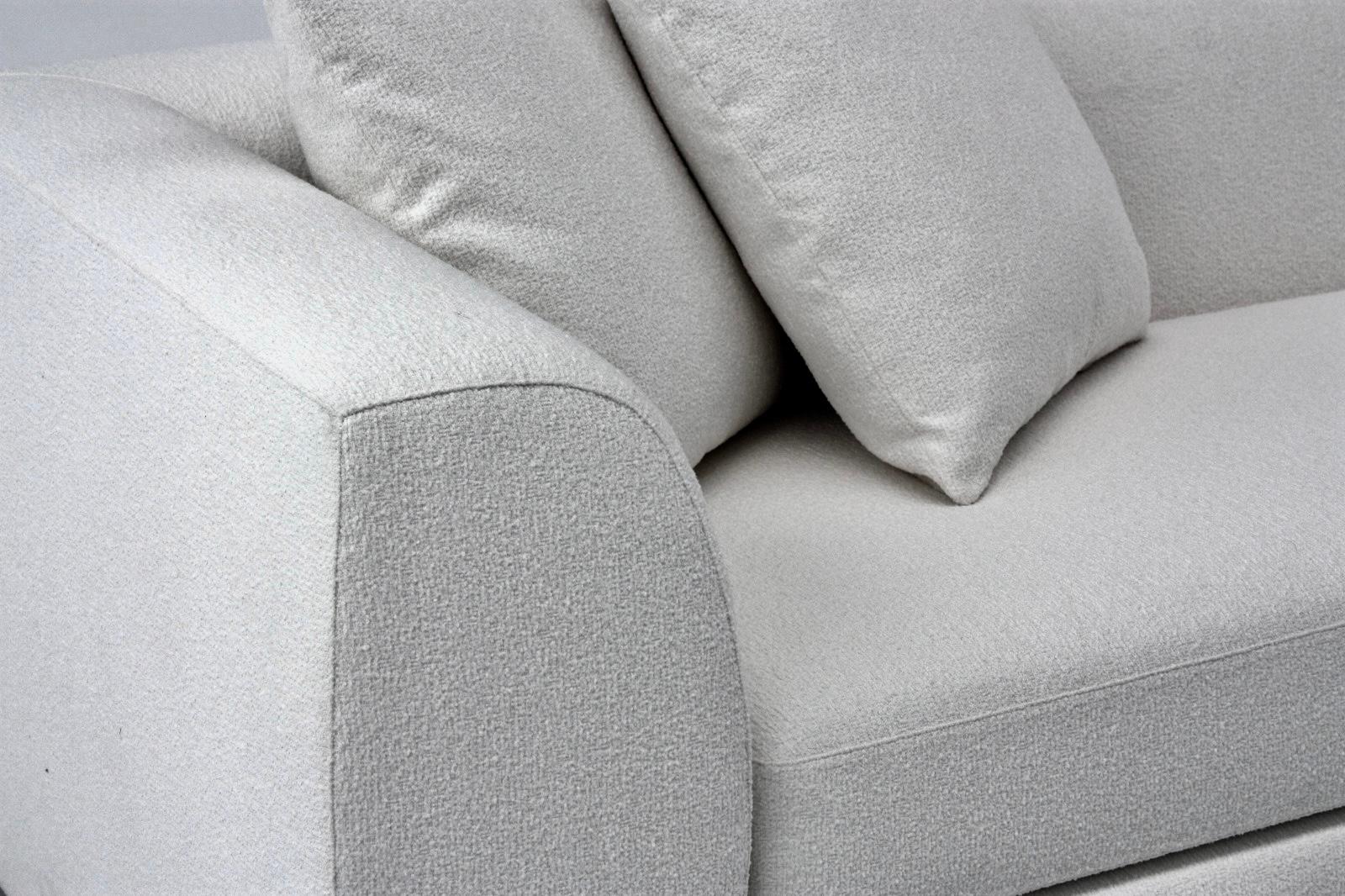 Altro Divano Meridien con rivestimento in tessuto Psyche Everis 900 di Casa Casati in vendita