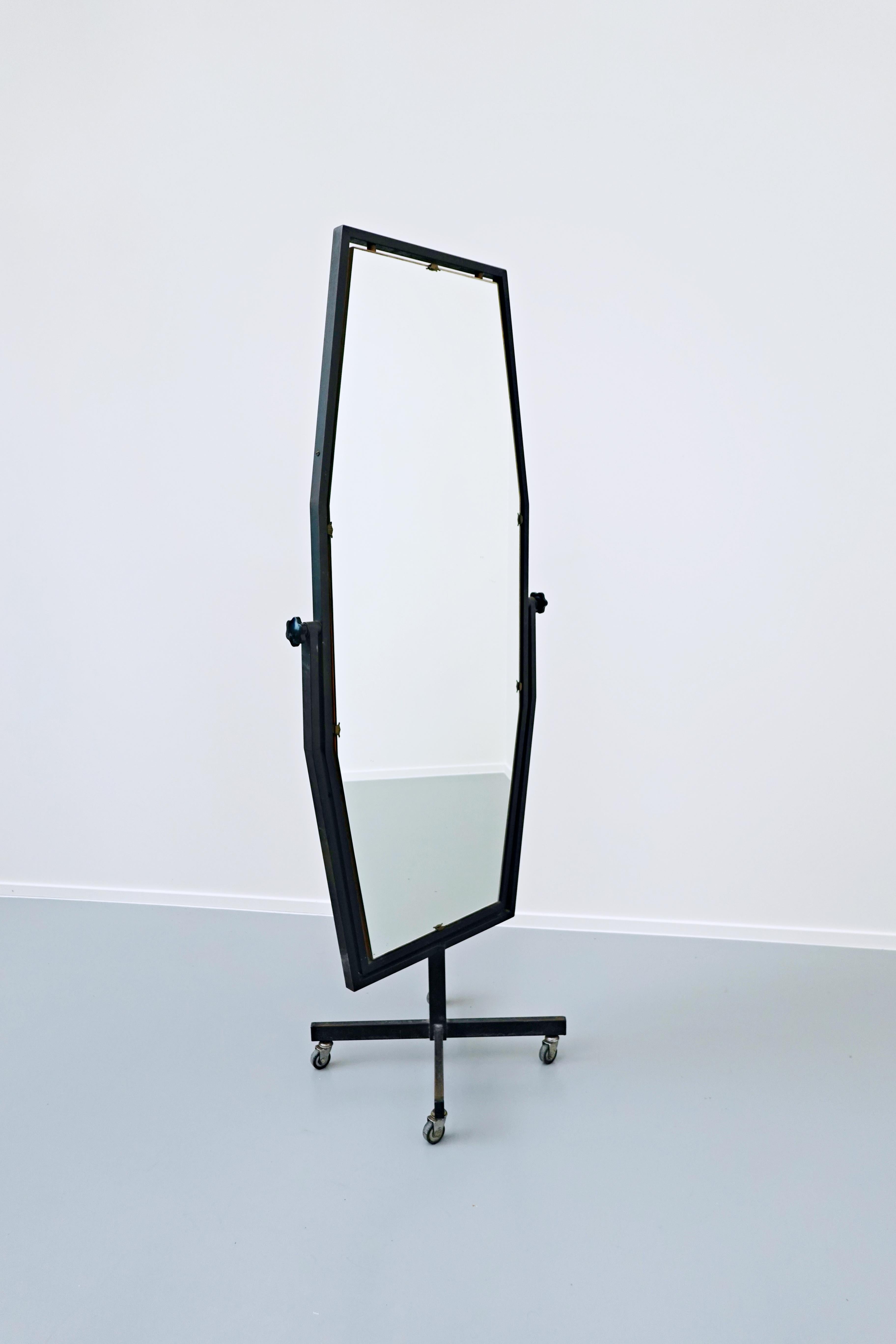 Mid-Century Modern Psyche Mirror In Good Condition For Sale In Brussels, BE
