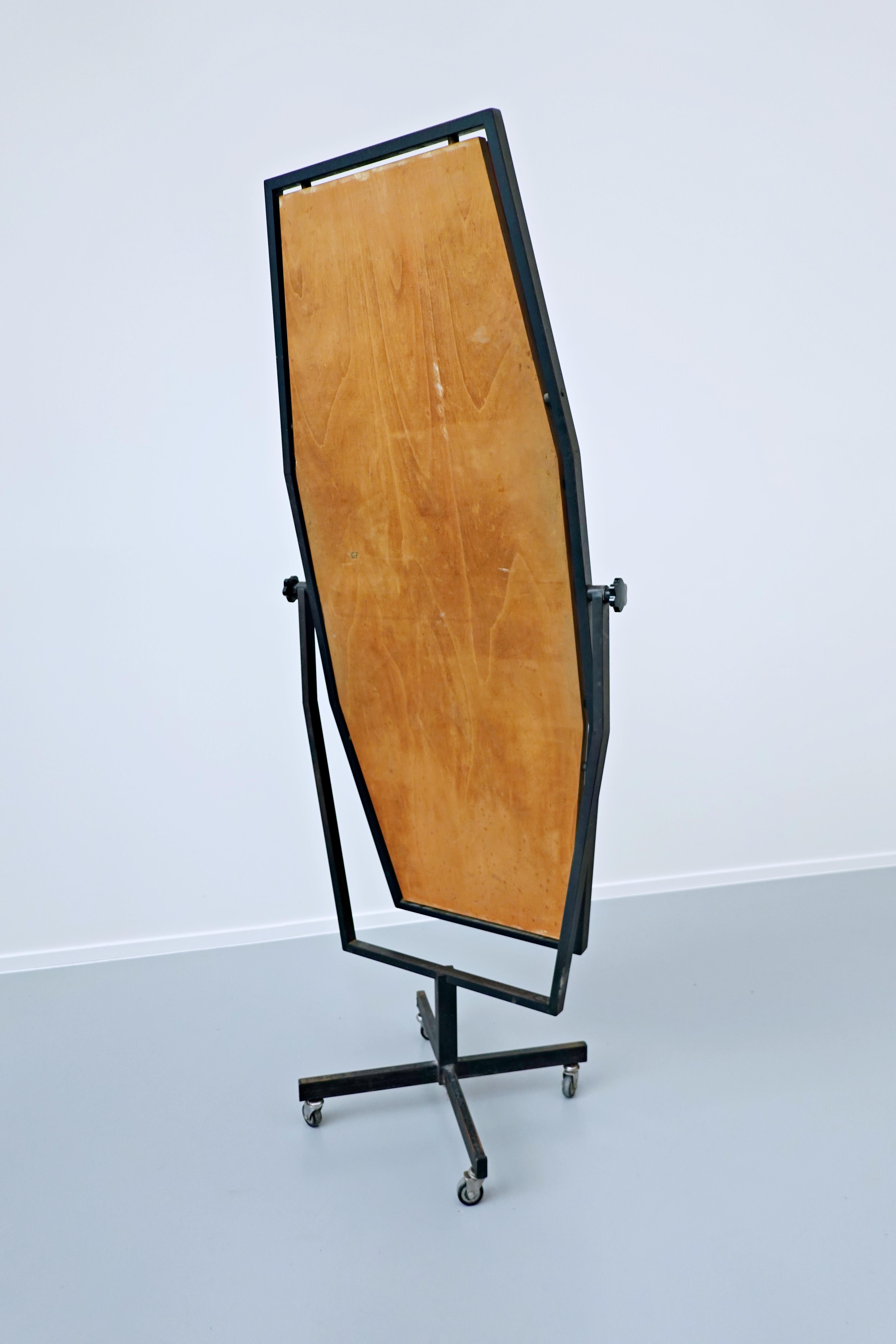 Mid-Century Modern Psyche Mirror For Sale 4