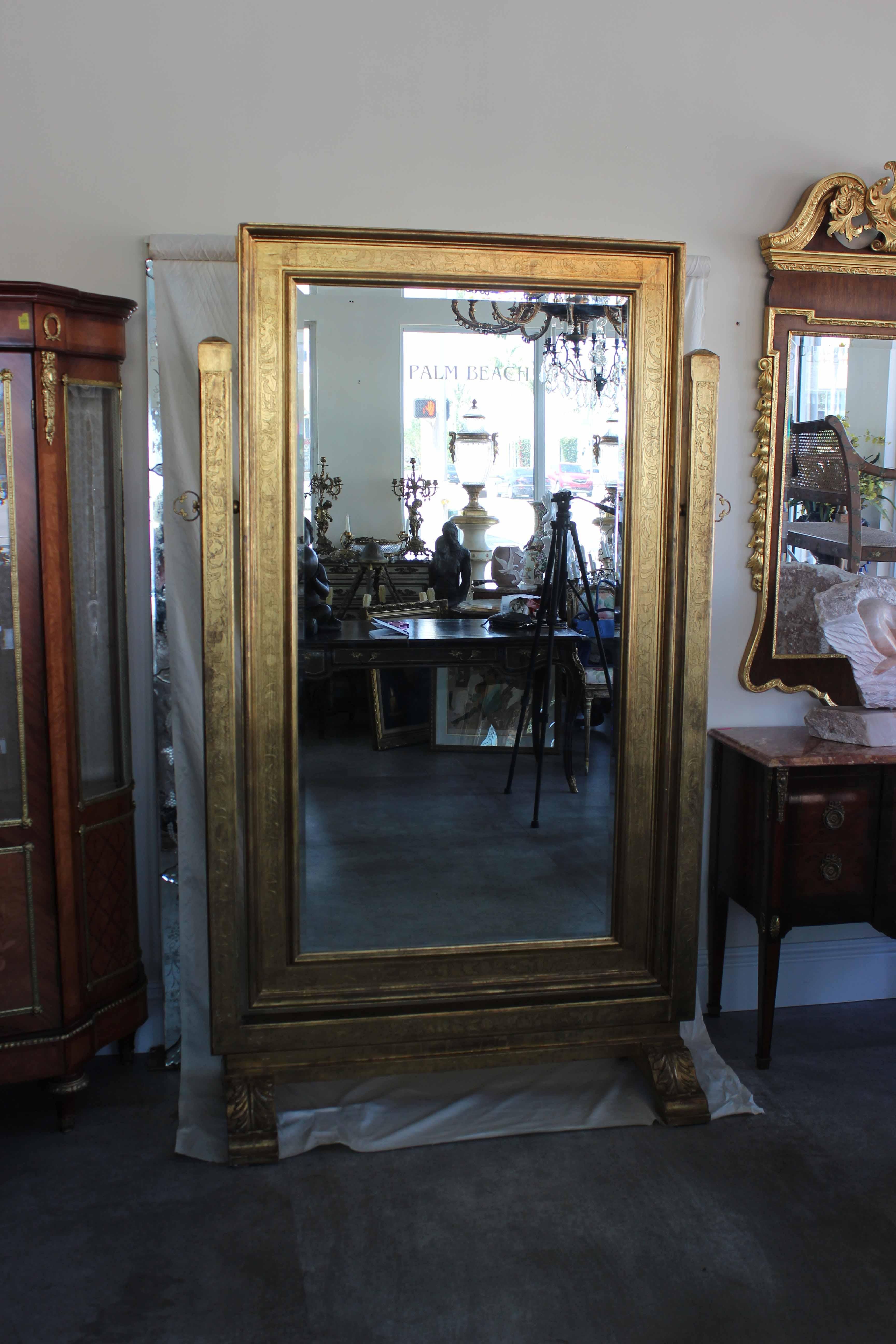 Psyche Mirror, Italian Renaissance, Gilt Wood For Sale 11