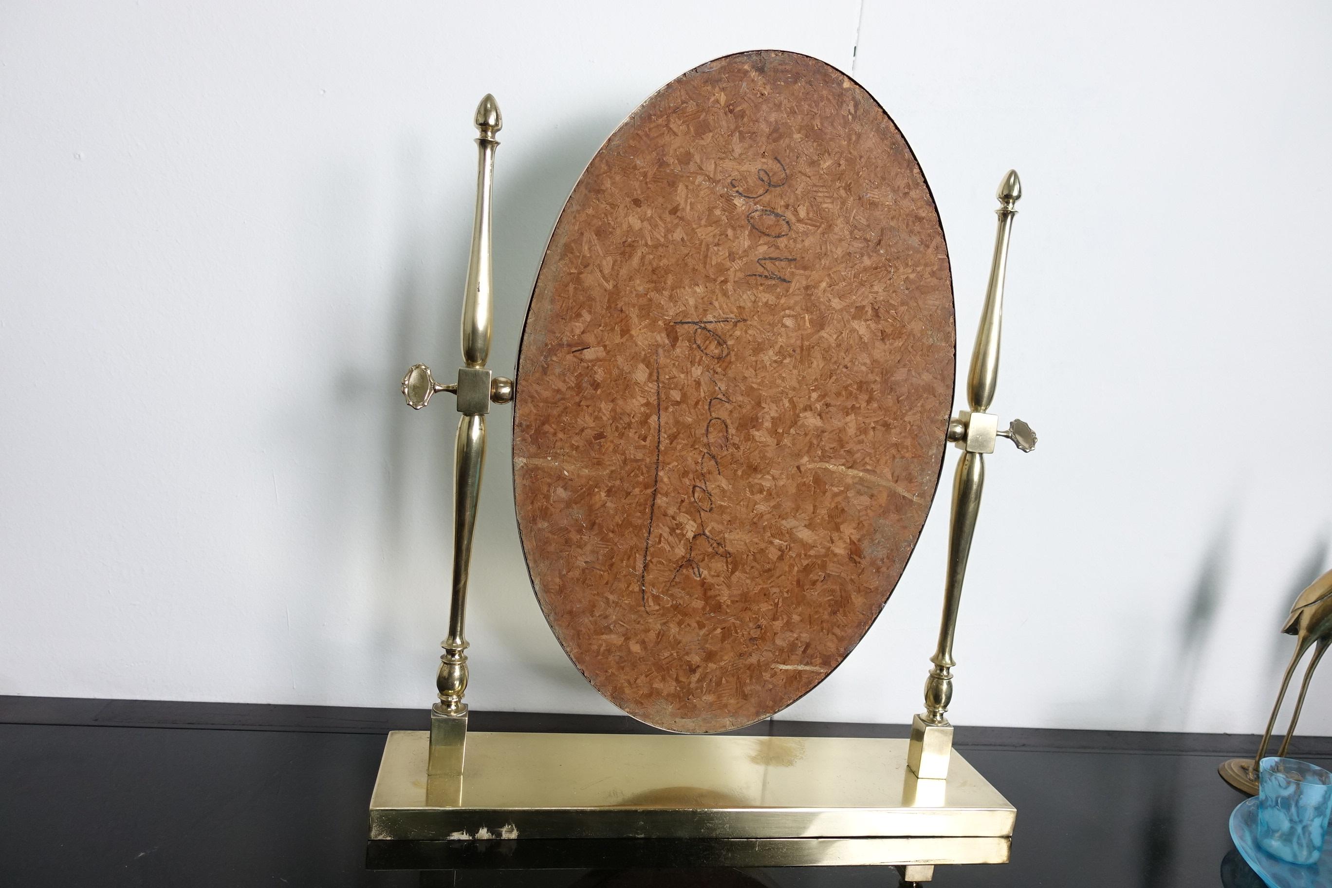 Psyche table mirror in brass, Italian production from the 1940s attributed to the designer Paolo Buffa.