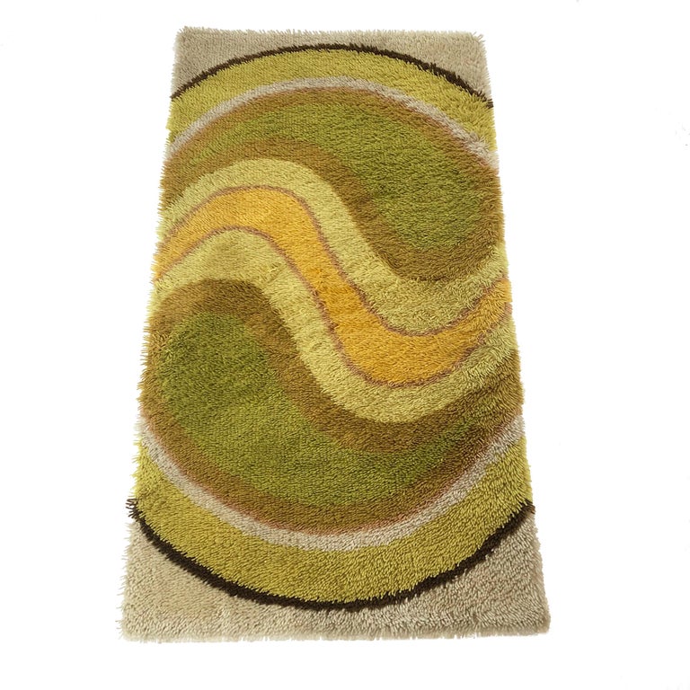 Psychedelic Vintage 1970s Modernist High Pile Op Art Carpet Rug ...