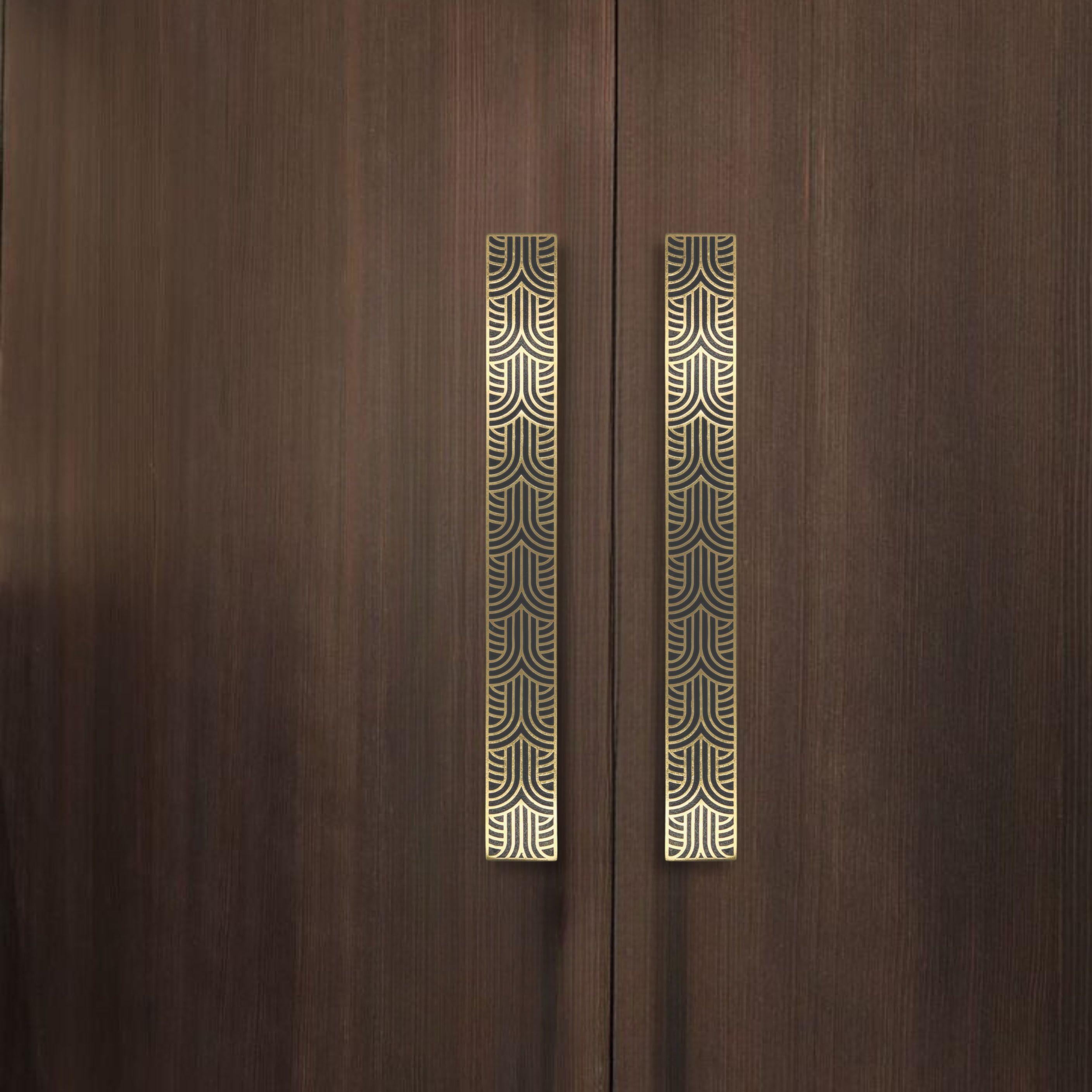 Hand-Crafted PT/AD/10 Engraved brass cabinet pull , 30cm Art Deco collection For Sale