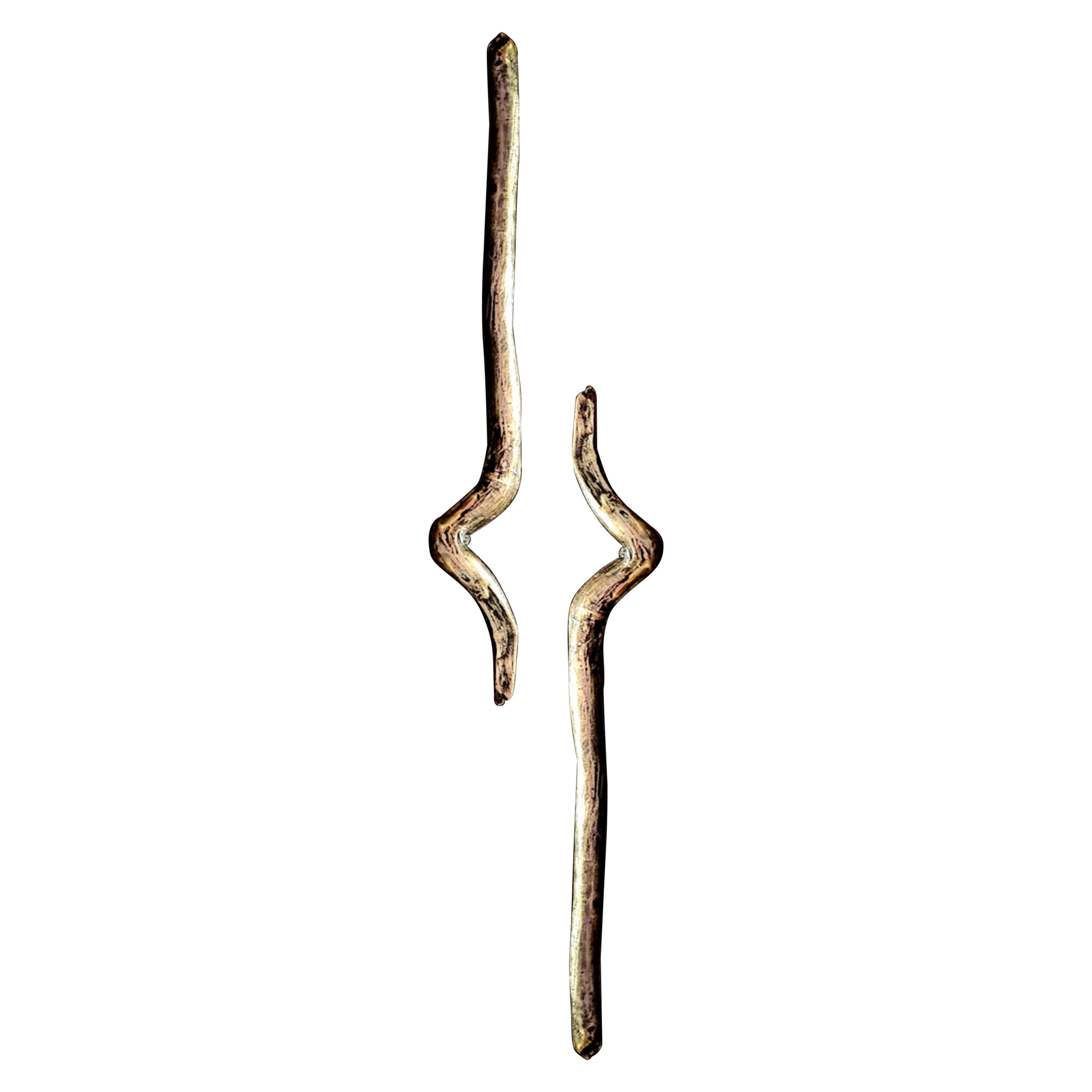 PT/E/09 Brass door pull: Organic style crafted in an artisan foundry 35.5 cm For Sale
