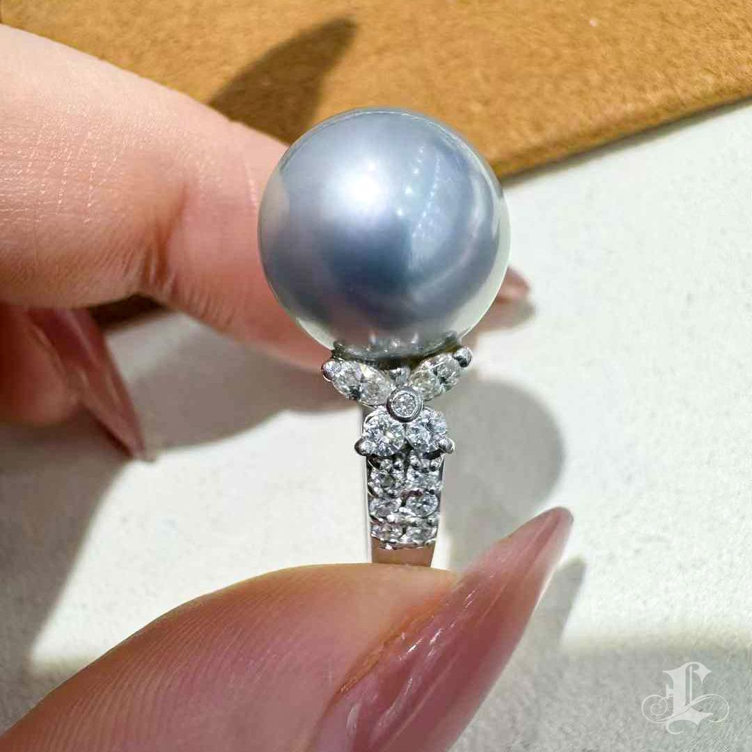 【Vine Symphony】Floral-Crown Aurora Tahitian Pearl Diamond Platinum Ring Pour femmes en vente