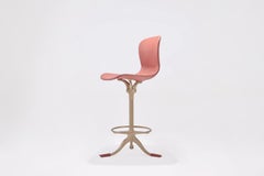 Sgabello girevole da banco con anello poggiapiedi, di P. Tendercool