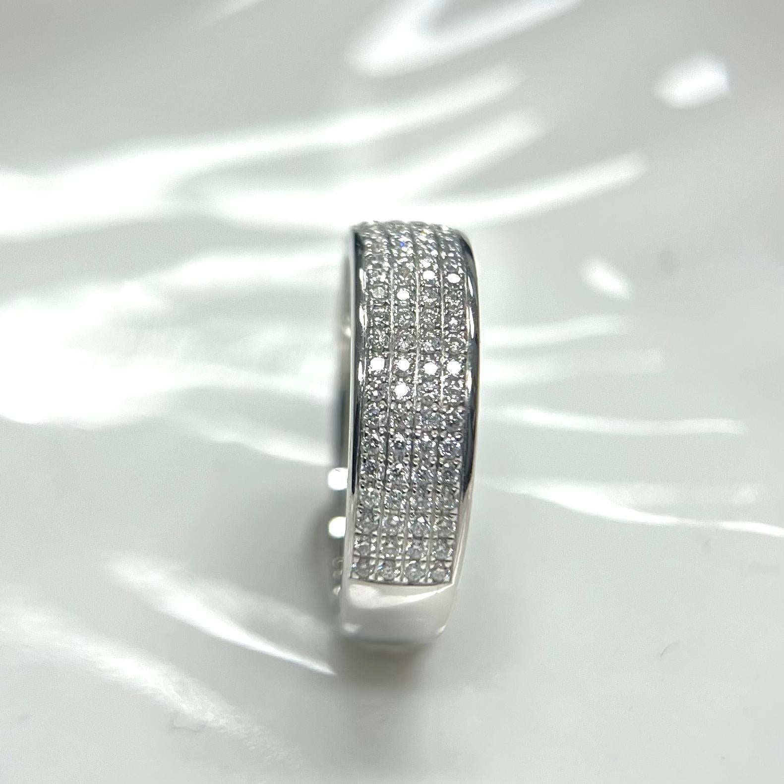 PT950 Platin Natürlicher Diamant Mode-Ring (Moderne) im Angebot