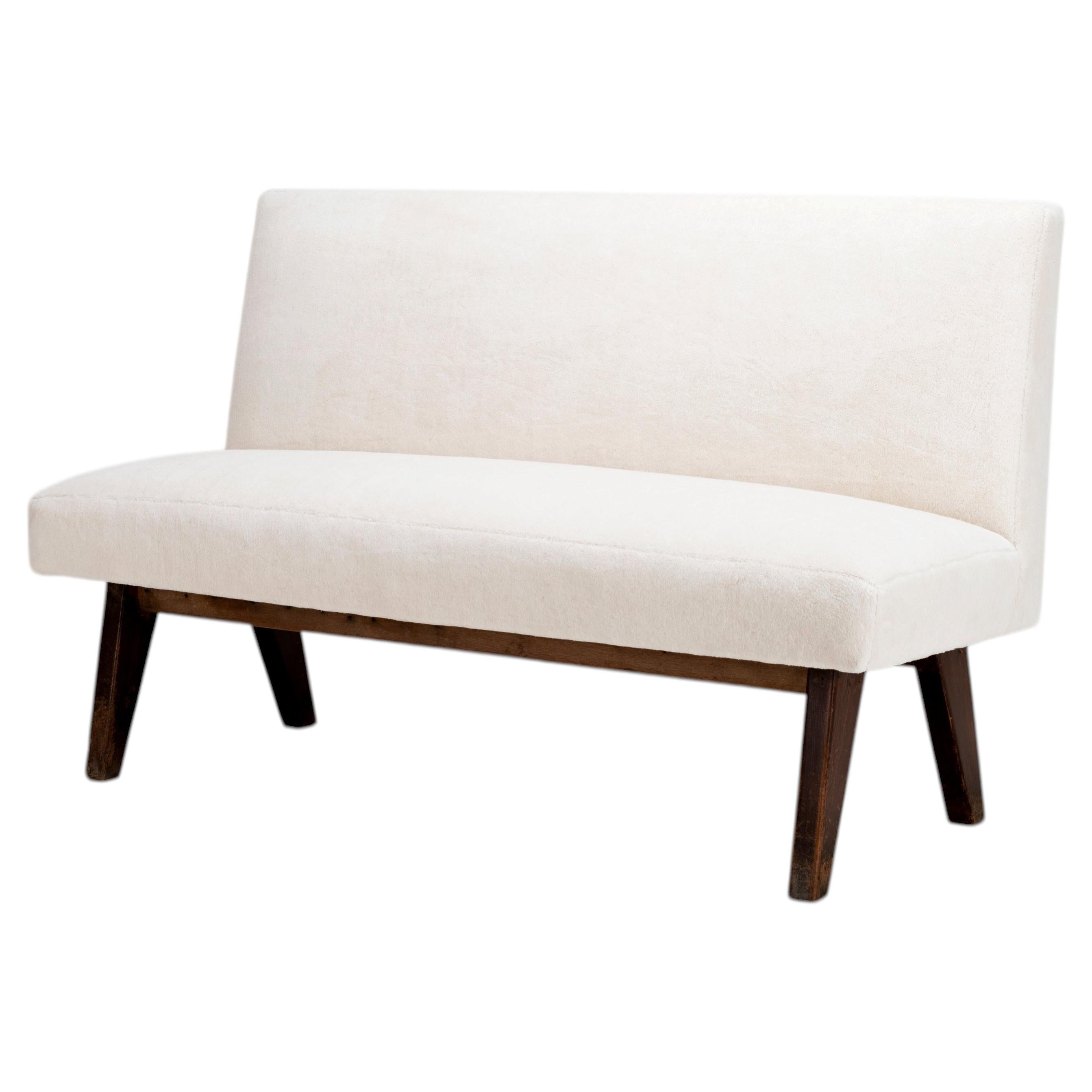 Pierre Jeanneret High Court Public Bench / Sofa in Muffle Alpaca Rose Uniacke