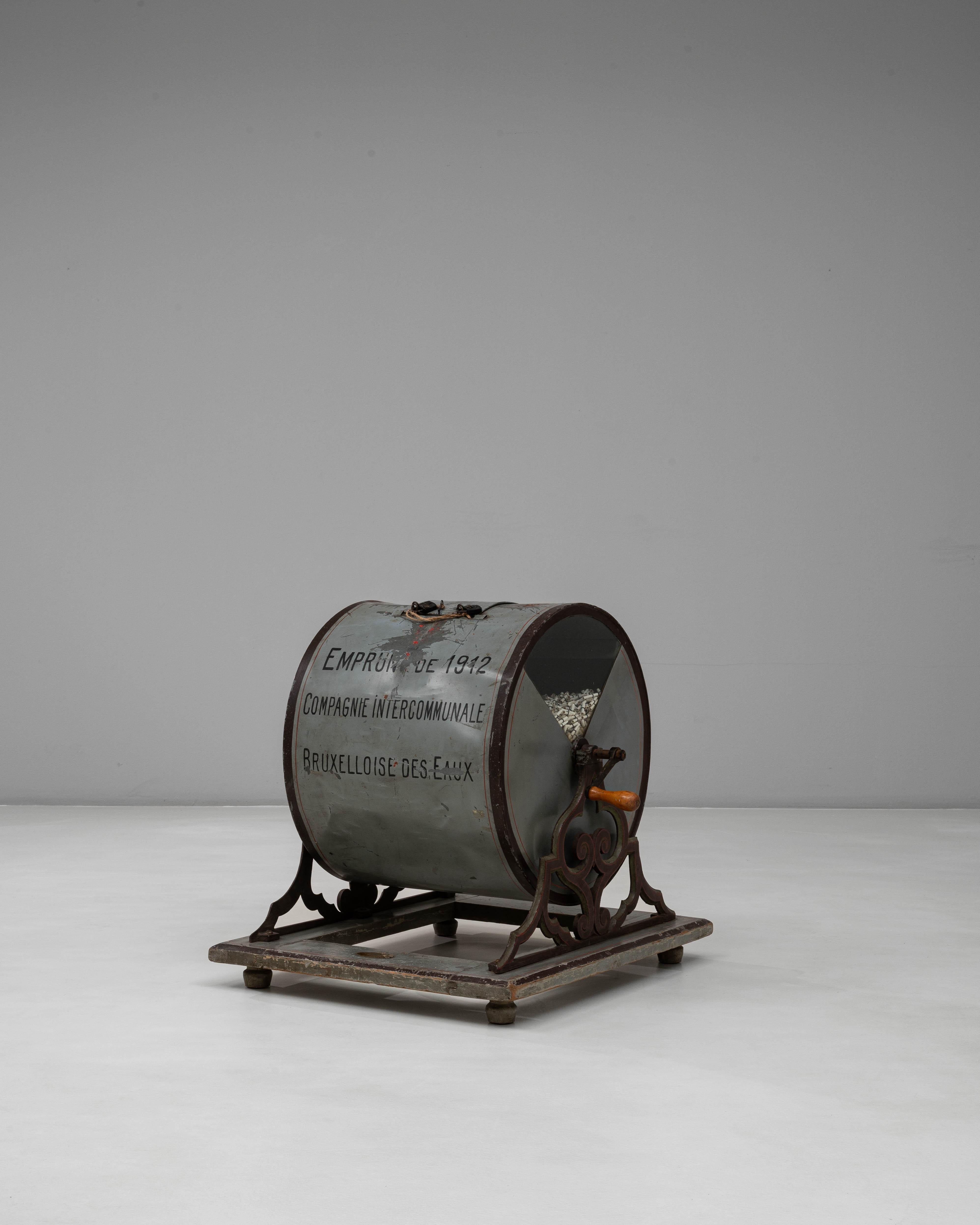 Öffentliche Anleihe Metall Lotterietrommel von Brussels Water Company im Zustand „Gut“ im Angebot in High Point, NC