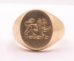 C1890 18K Heavy Gold Signet Ring w Persian Lion Engraving, size 8.25