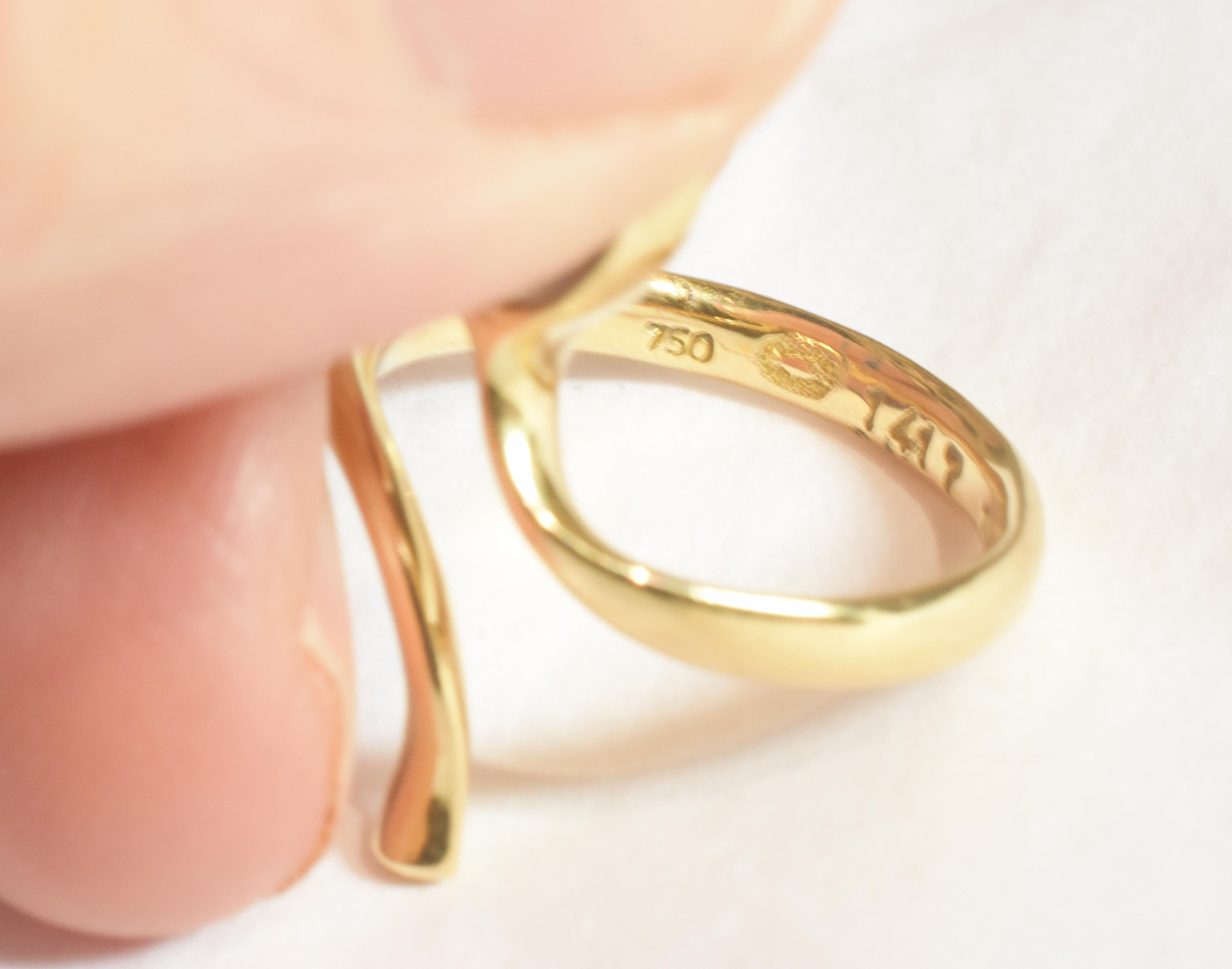 Rétro C1980 18 carati Georg Jensen Anello a serpente con pietra di luna singola stilizzata e curvilinea in vendita