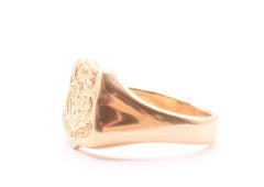 HM 1928 18K Gold Signet Ring w Motto "Neither by Gold Nor Arms", size 8