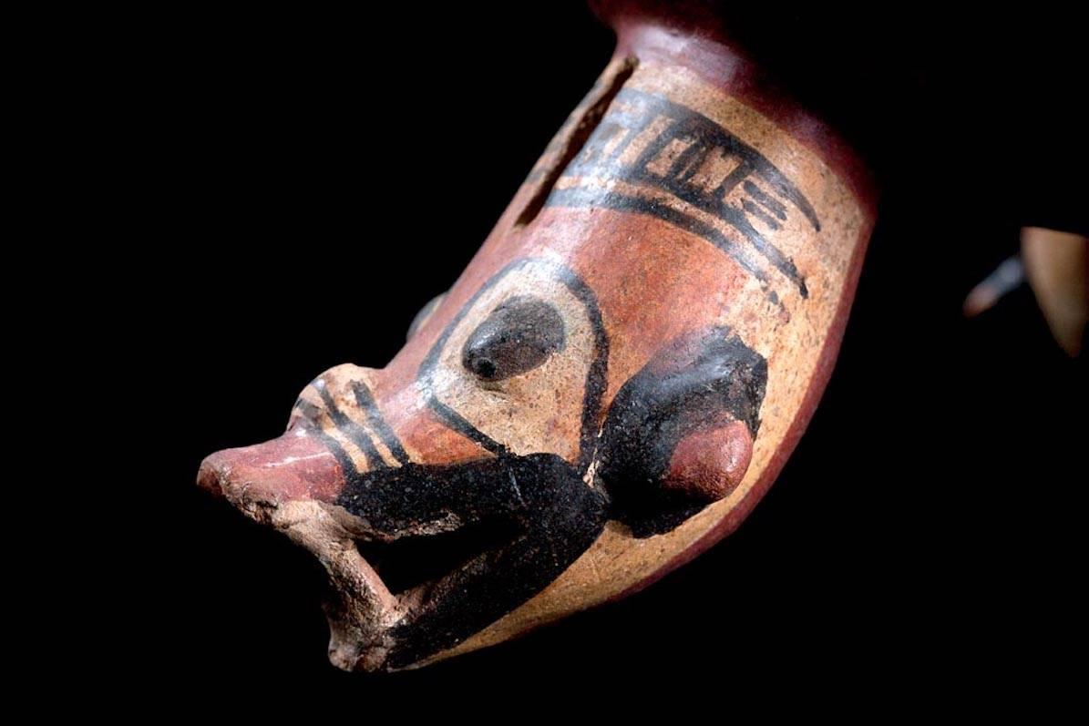 Costa Rican Published Polychromed Rattling Tripod Bowl - Guanacaste, Costa Rica (600-900 AD) For Sale