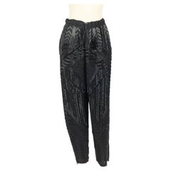 Pantalones de lentejuelas negras Pucci
