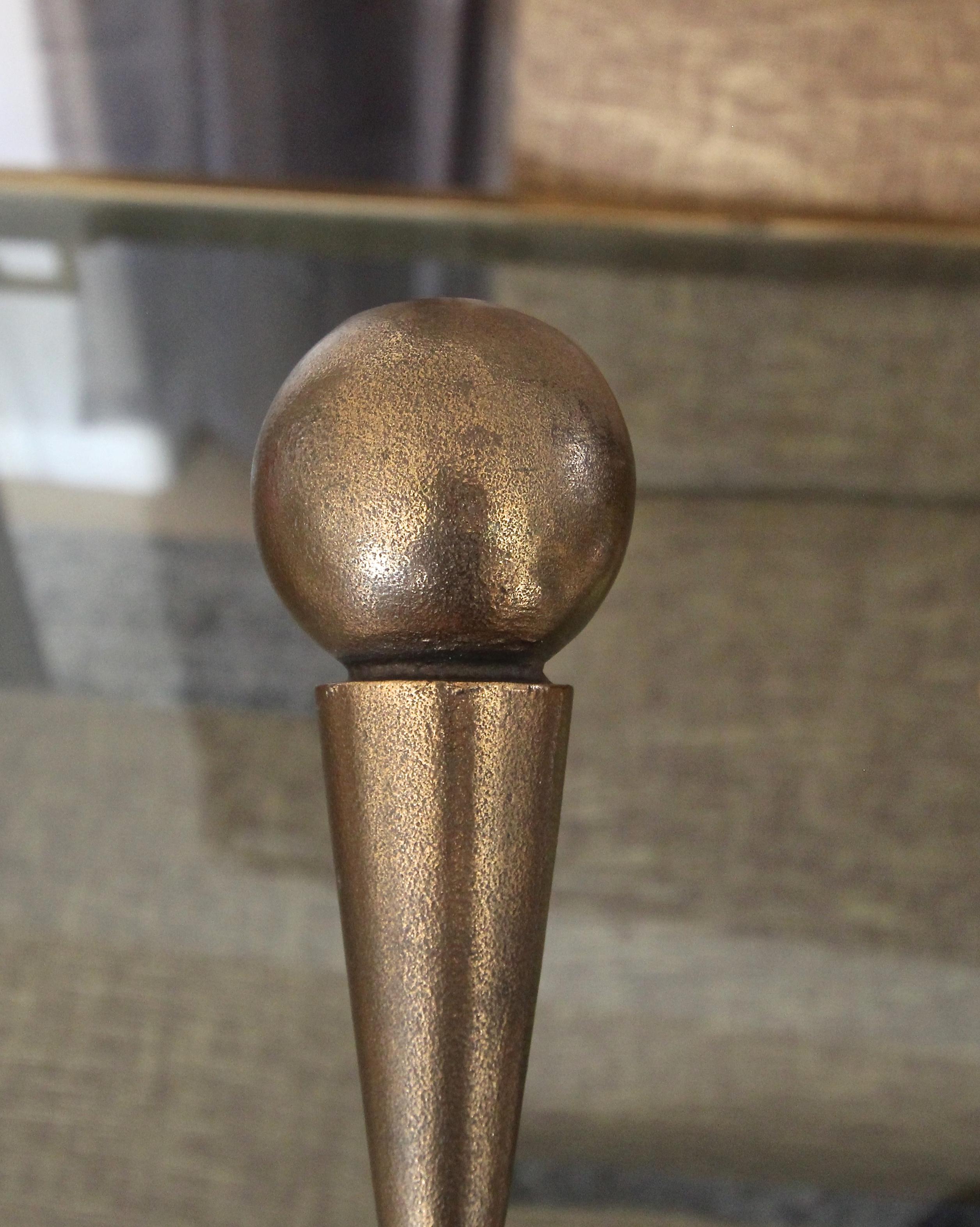 Modernistischer Kerzenhalter aus Bronze von Pucci De Rossi im Angebot 4