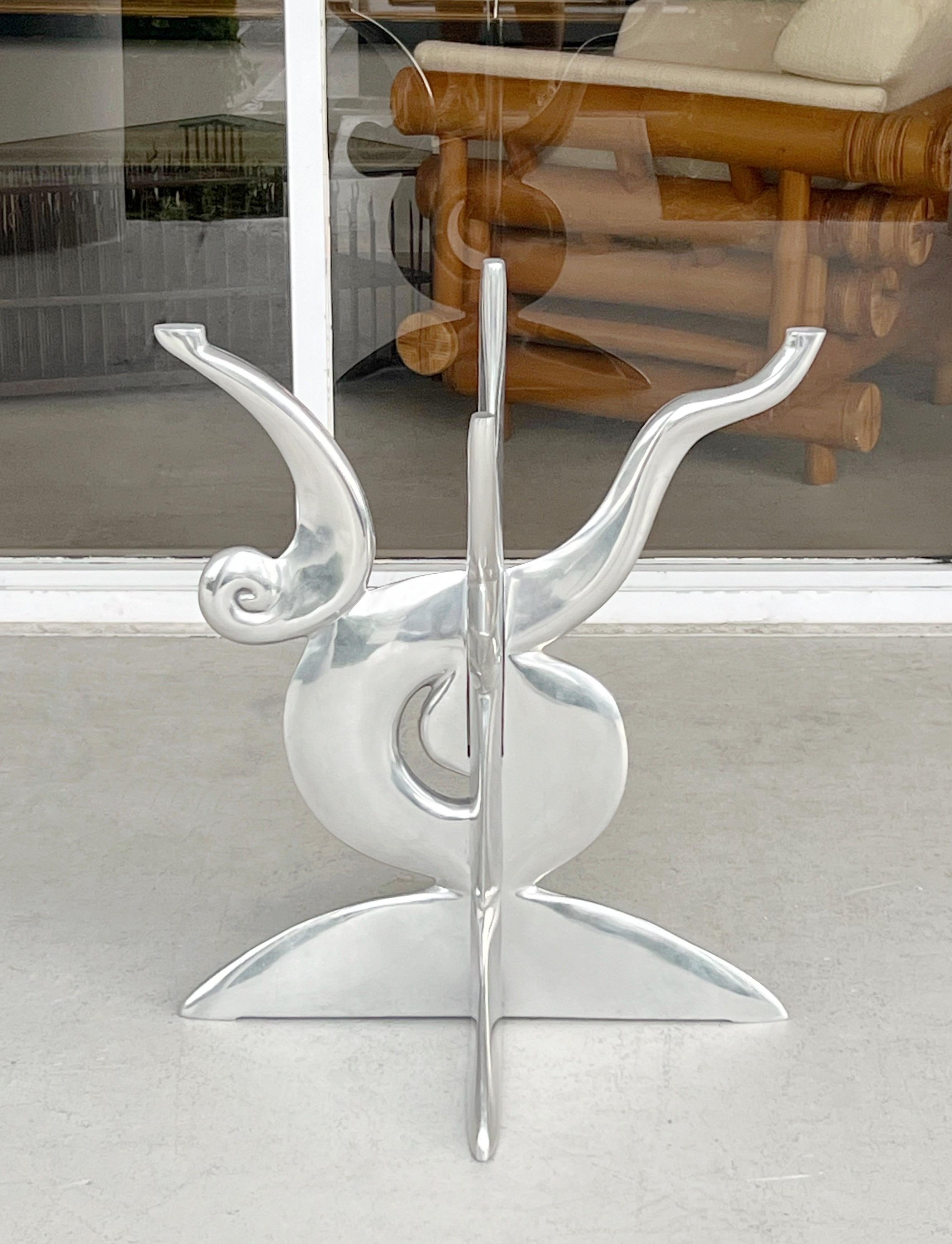 Fin du 20e siècle Table de salle à manger Pucci de Rossi en aluminium poli avec plateau en verre en vente