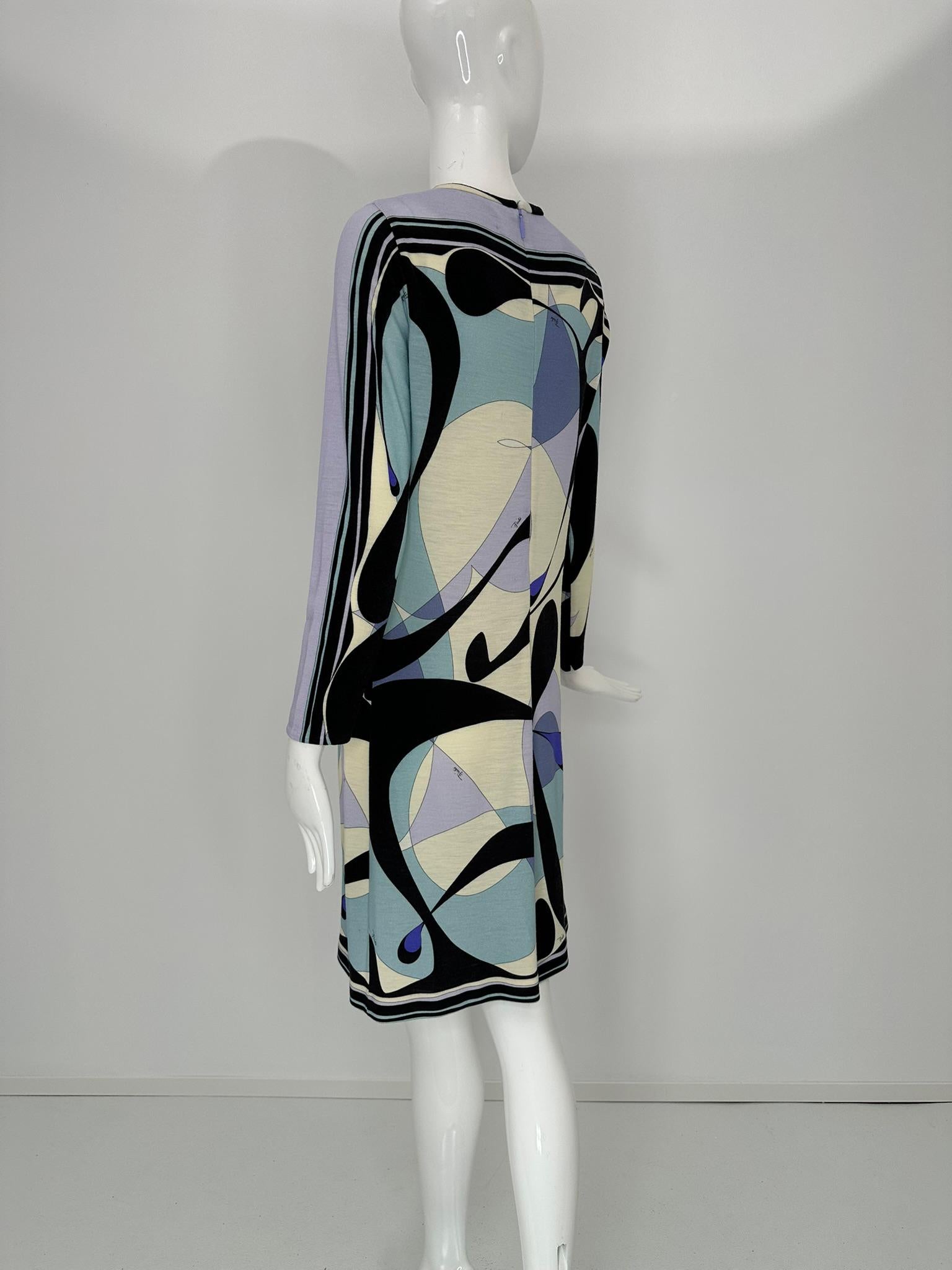 Robe à manches longues et col rond en jersey de laine légère au design géométrique Pucci, 40 en vente 5