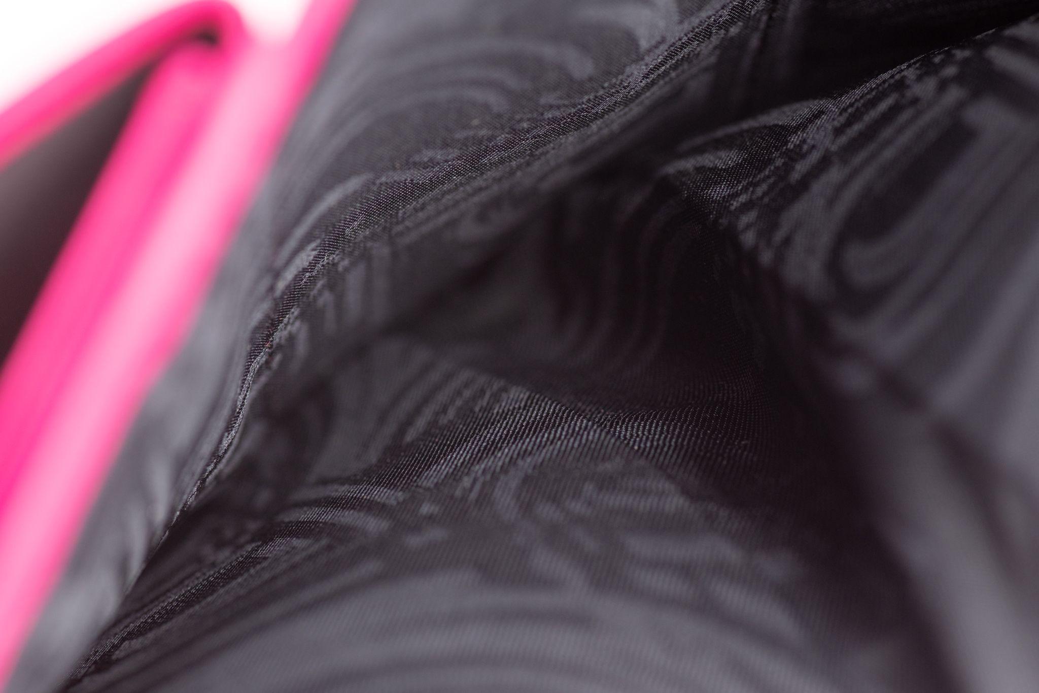 Portafoglio Pucci New Fuchsia Print in vendita 1