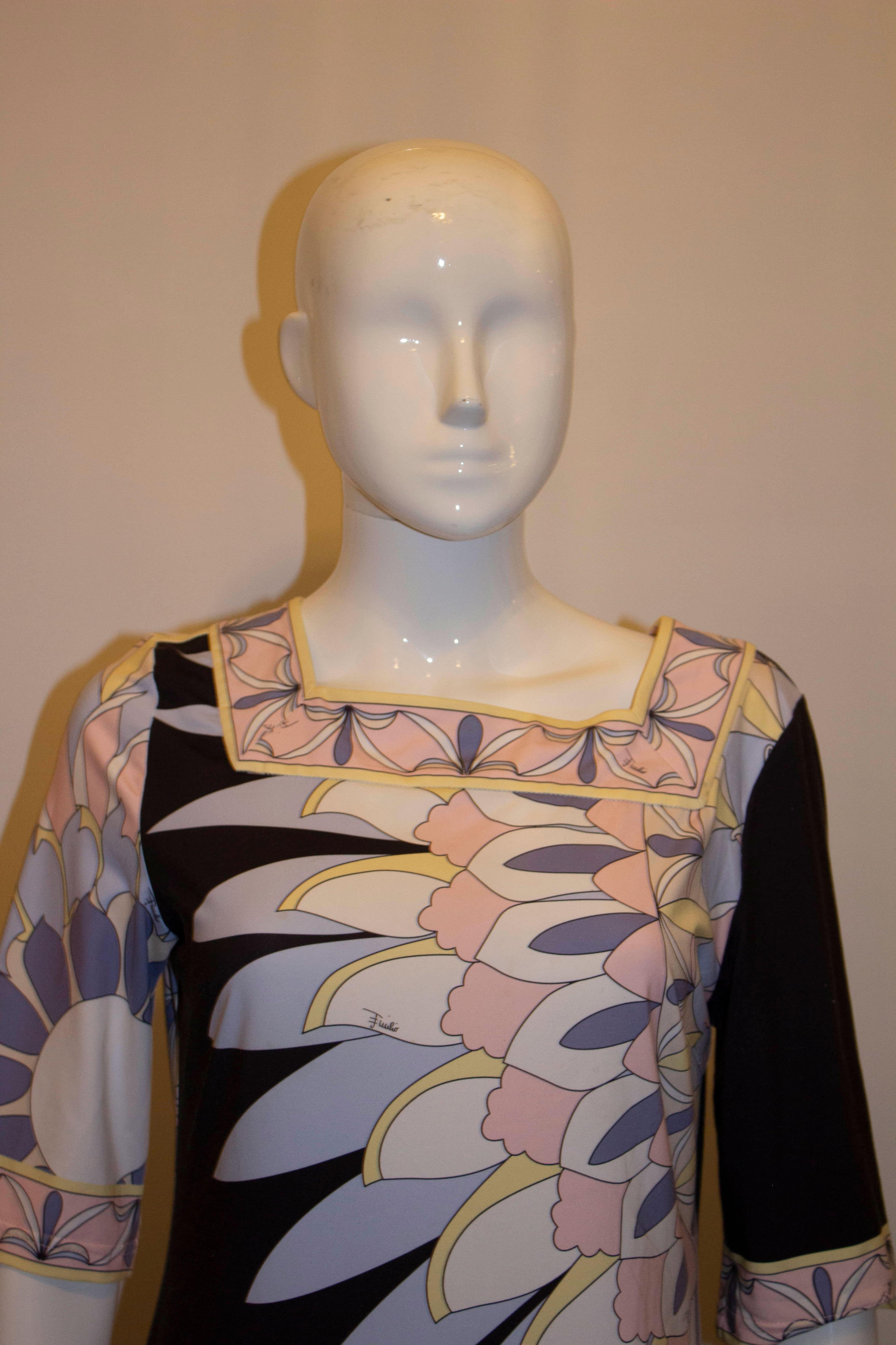 Women's Pucci Silk Jersey Dress in Ice Cream Colours and Black Background For Sale
