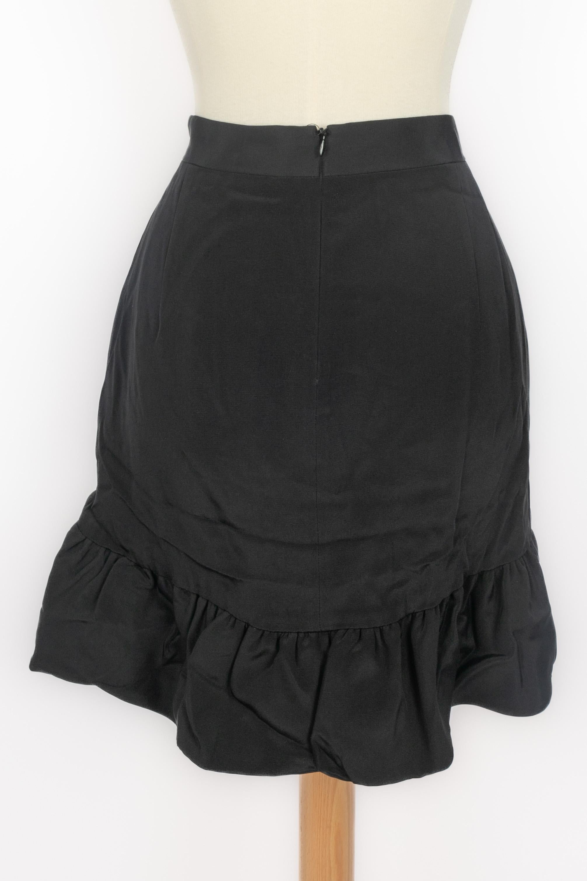 Pucci silk skirt In Excellent Condition For Sale In SAINT-OUEN-SUR-SEINE, FR