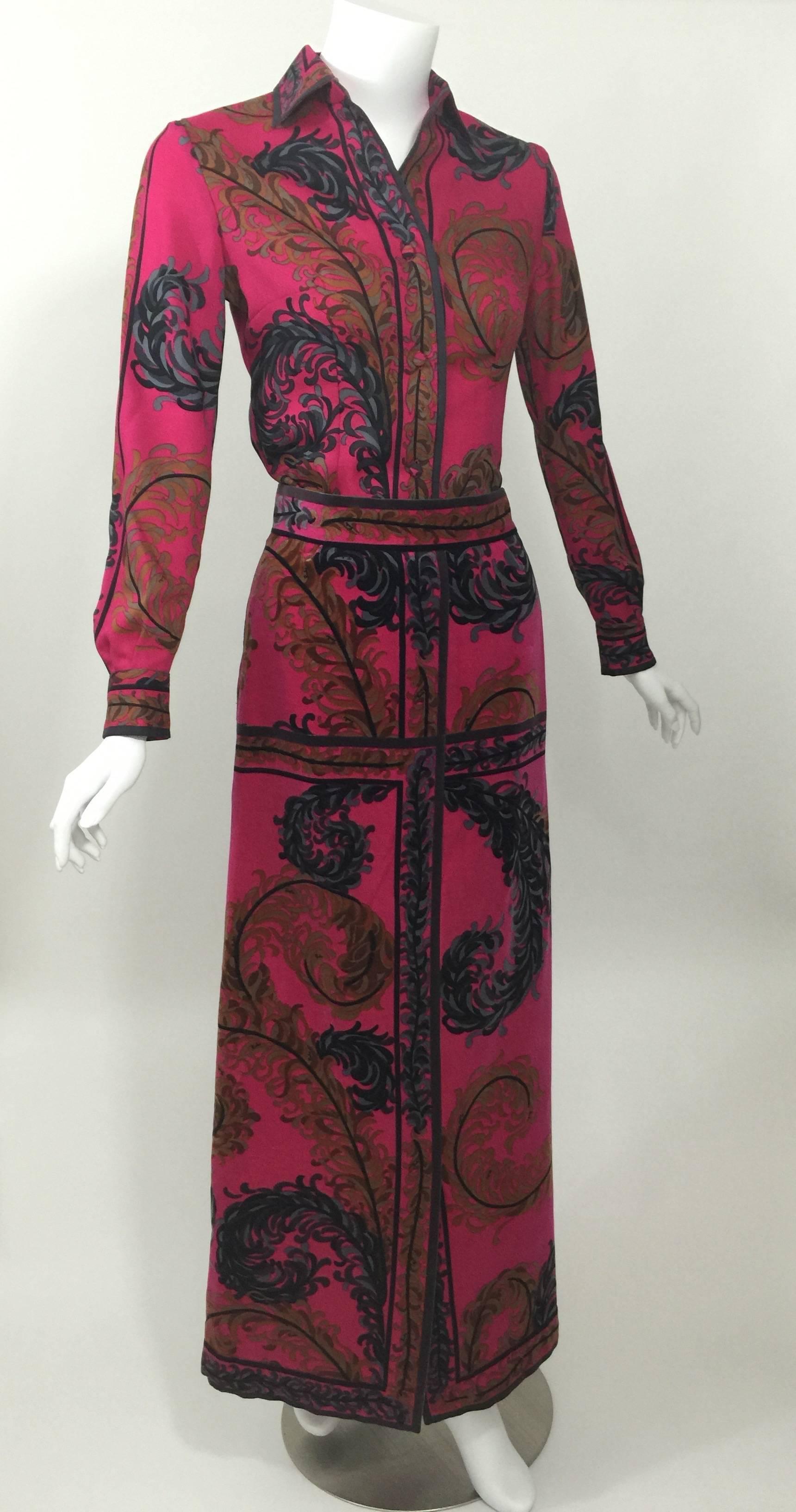 Pucci Set aus bedruckter Wolle, Bluse und Maxi-Samtrock, selten, 1970er Jahre (Schwarz) im Angebot