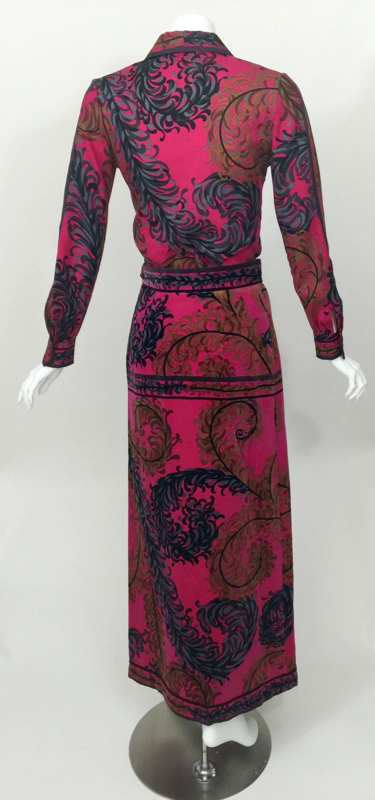 Pucci Set aus bedruckter Wolle, Bluse und Maxi-Samtrock, selten, 1970er Jahre im Angebot 1