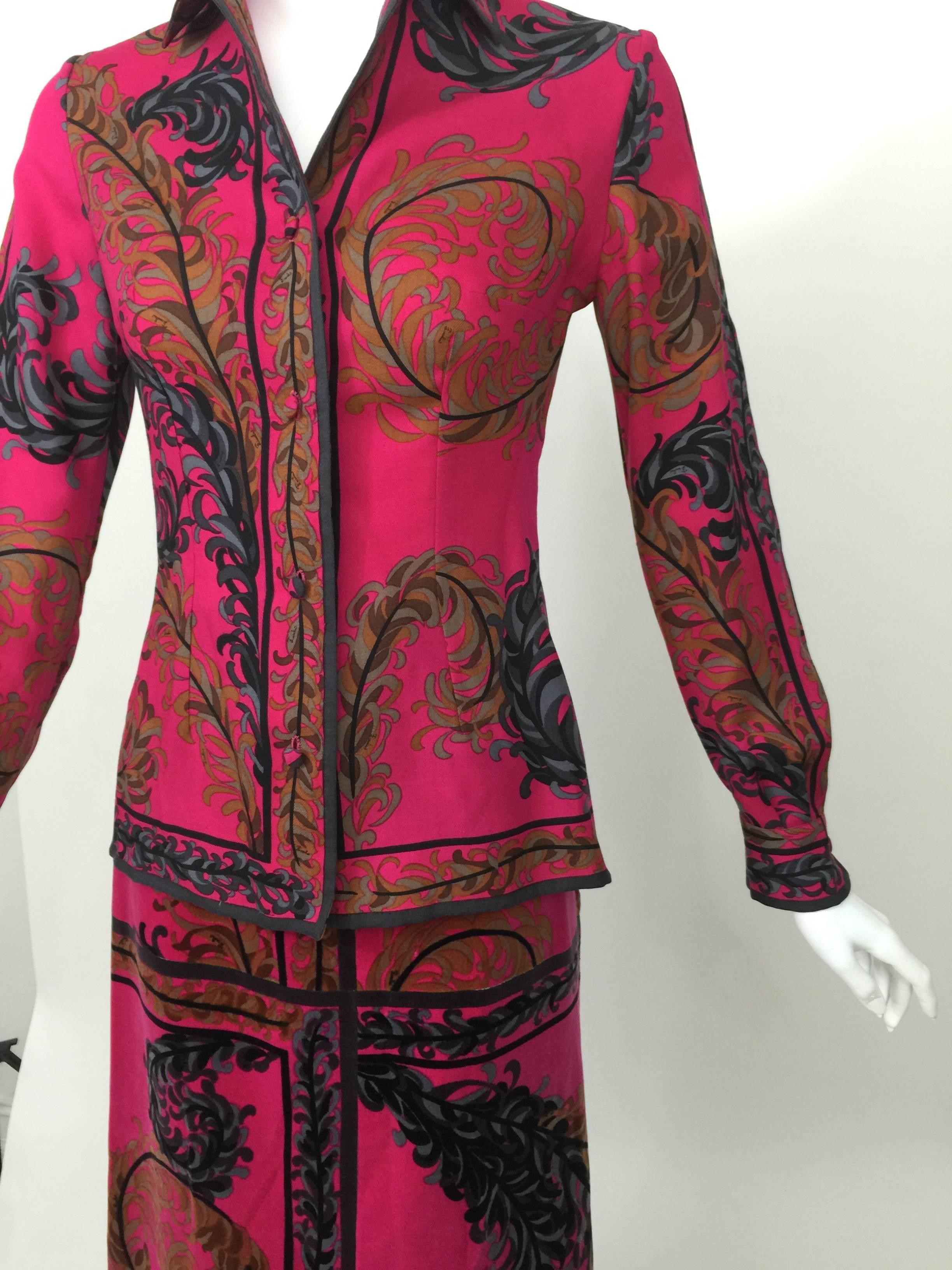Pucci Set aus bedruckter Wolle, Bluse und Maxi-Samtrock, selten, 1970er Jahre im Angebot 2