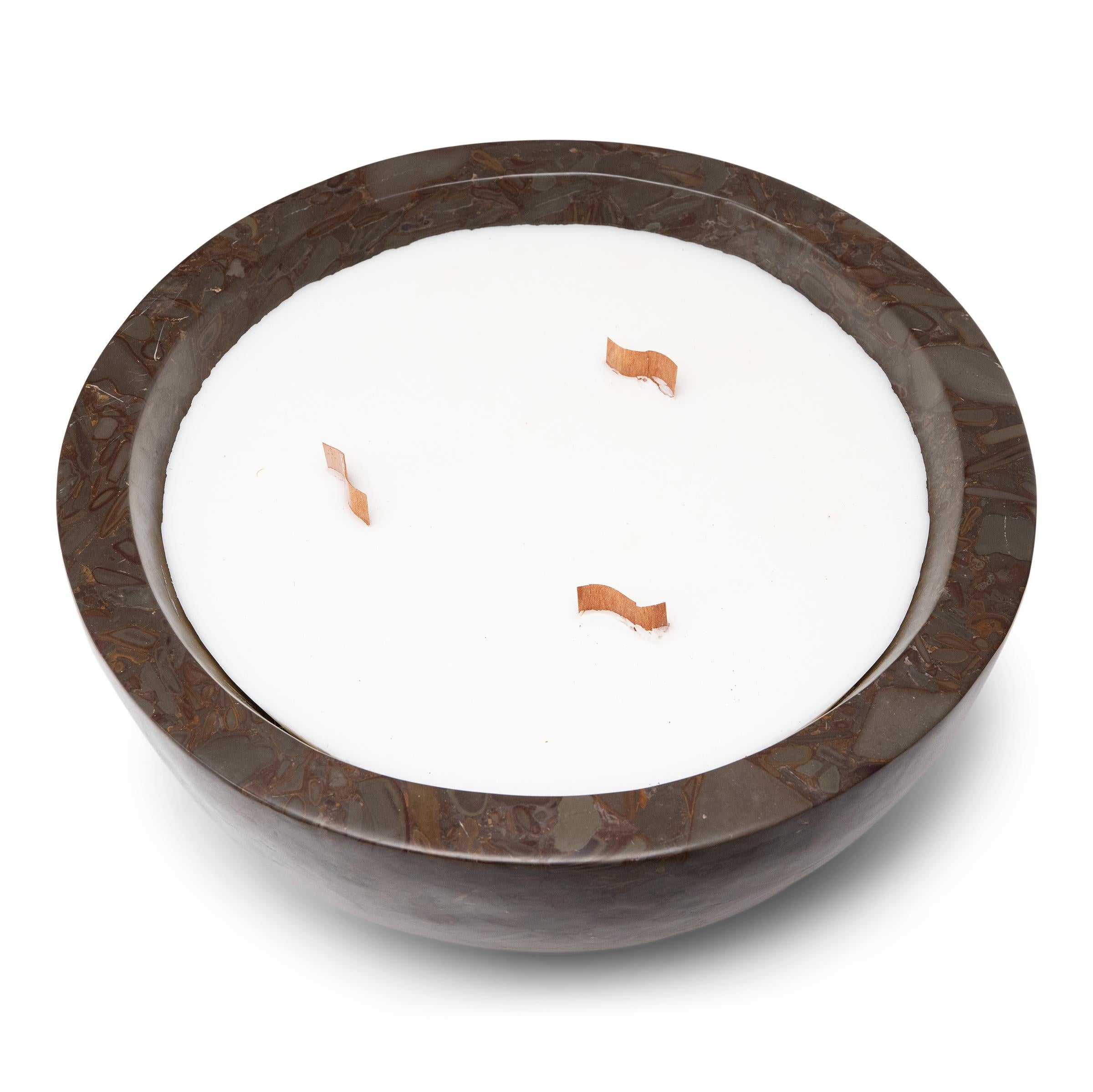 Organic Modern Puddingstone Basin Santal Candle