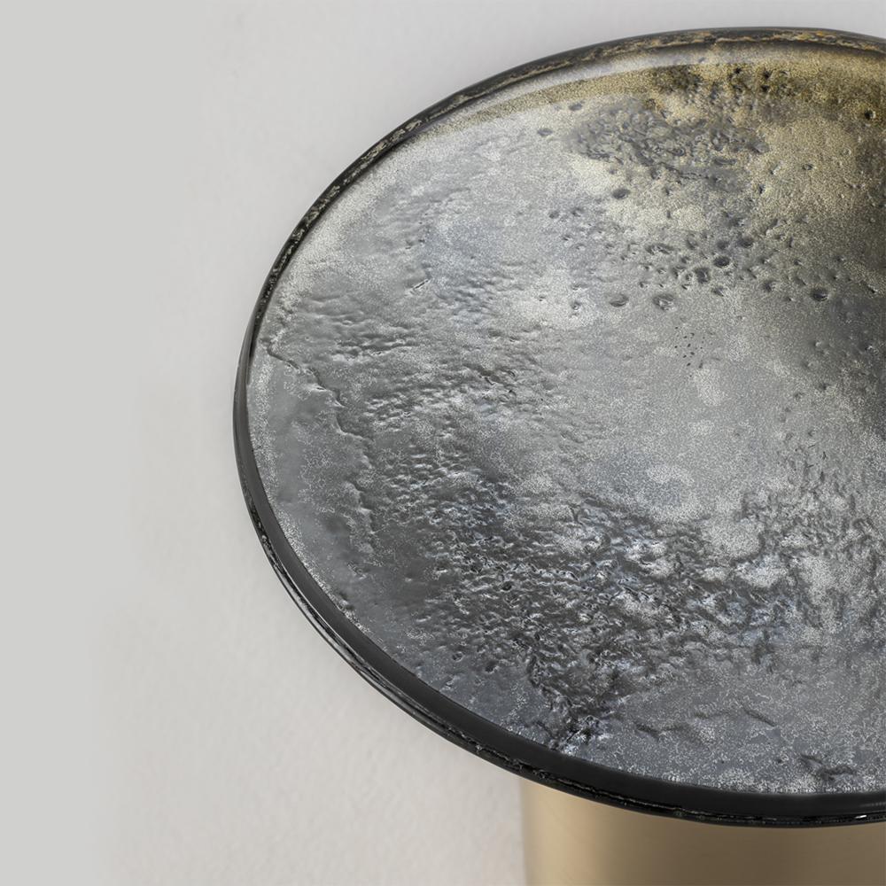 italien Table d'appoint moyenne Puddle en vente