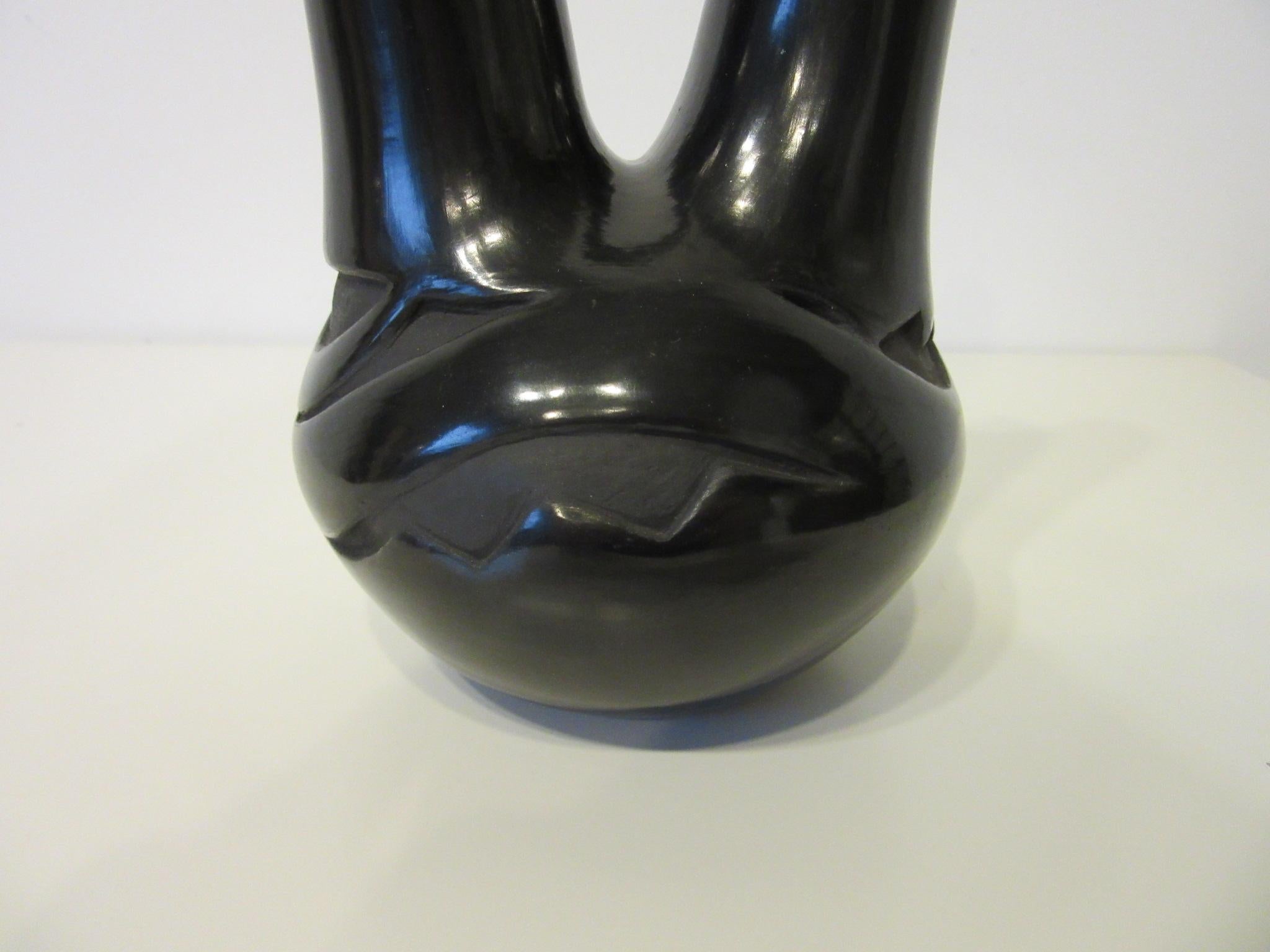 Vase aus Pueblo-Keramik von Glenda Naranjo (Indigene Kunst (Nord-/Südamerika)) im Angebot