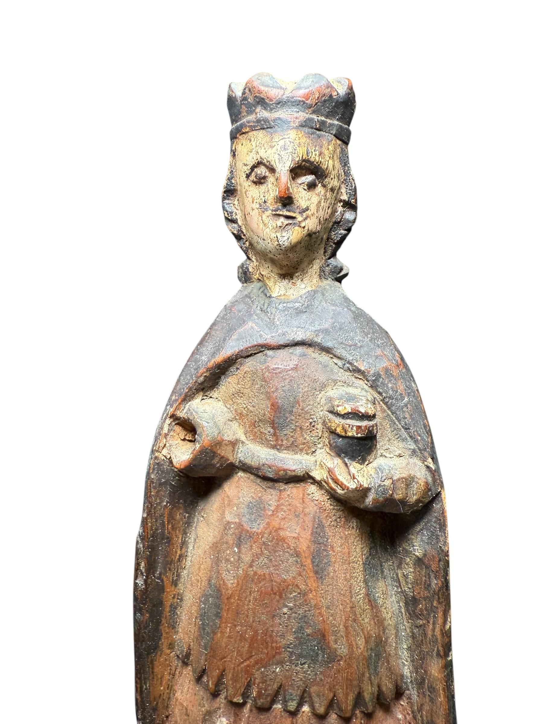 Geschnitzte Santos De Palo/Holz-Skulpturen der drei weichen Männer zu Fuß aus Puerto Rica im Angebot 4