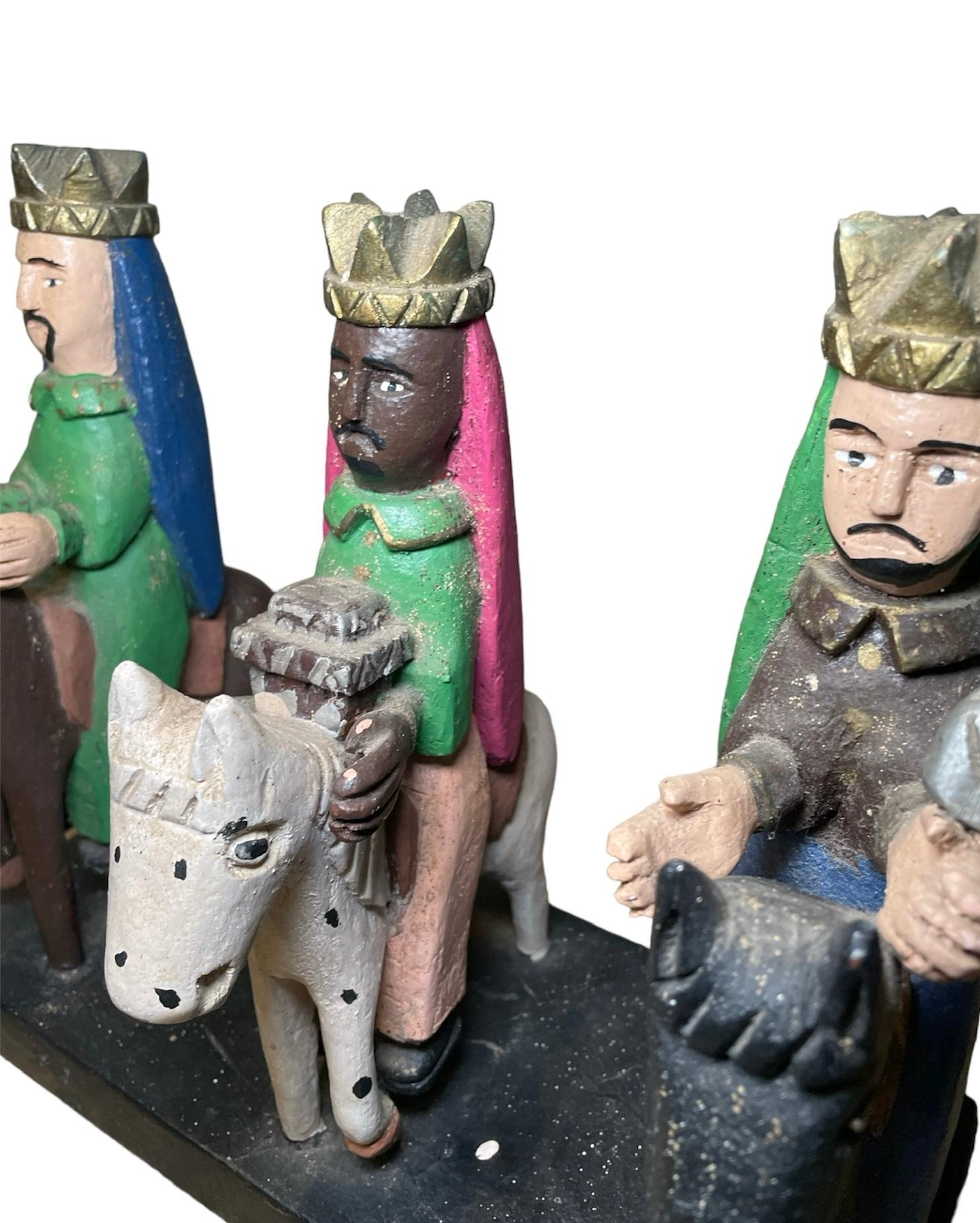 Folk Art Puerto Rican Santos de Palos -Three Wise Men Wood Carved Sculptures For Sale