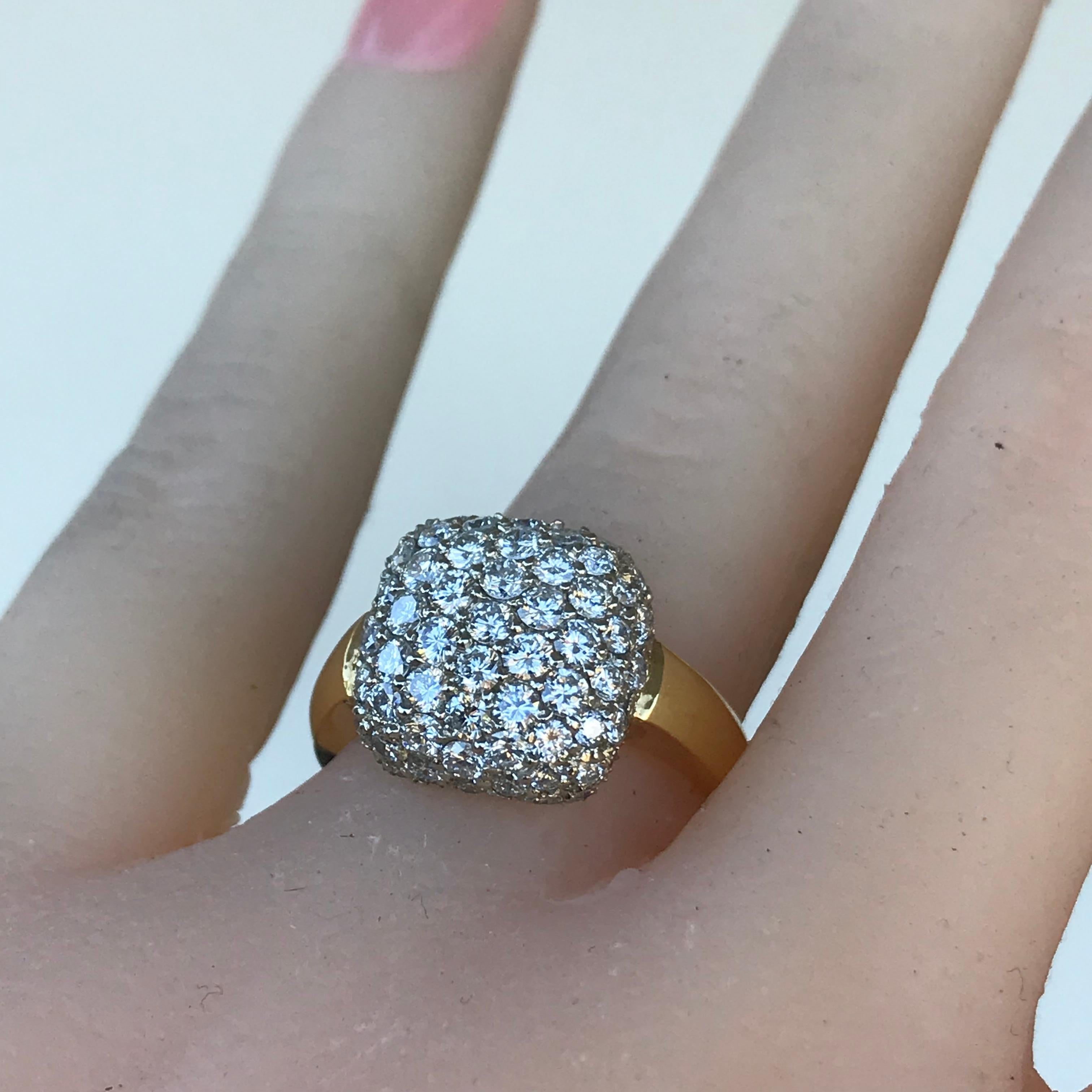 Puffed Diamond Paved Ring, 1,82 Karat, 18 Karat, 1990er, Ben Dannie Design (Rundschliff) im Angebot
