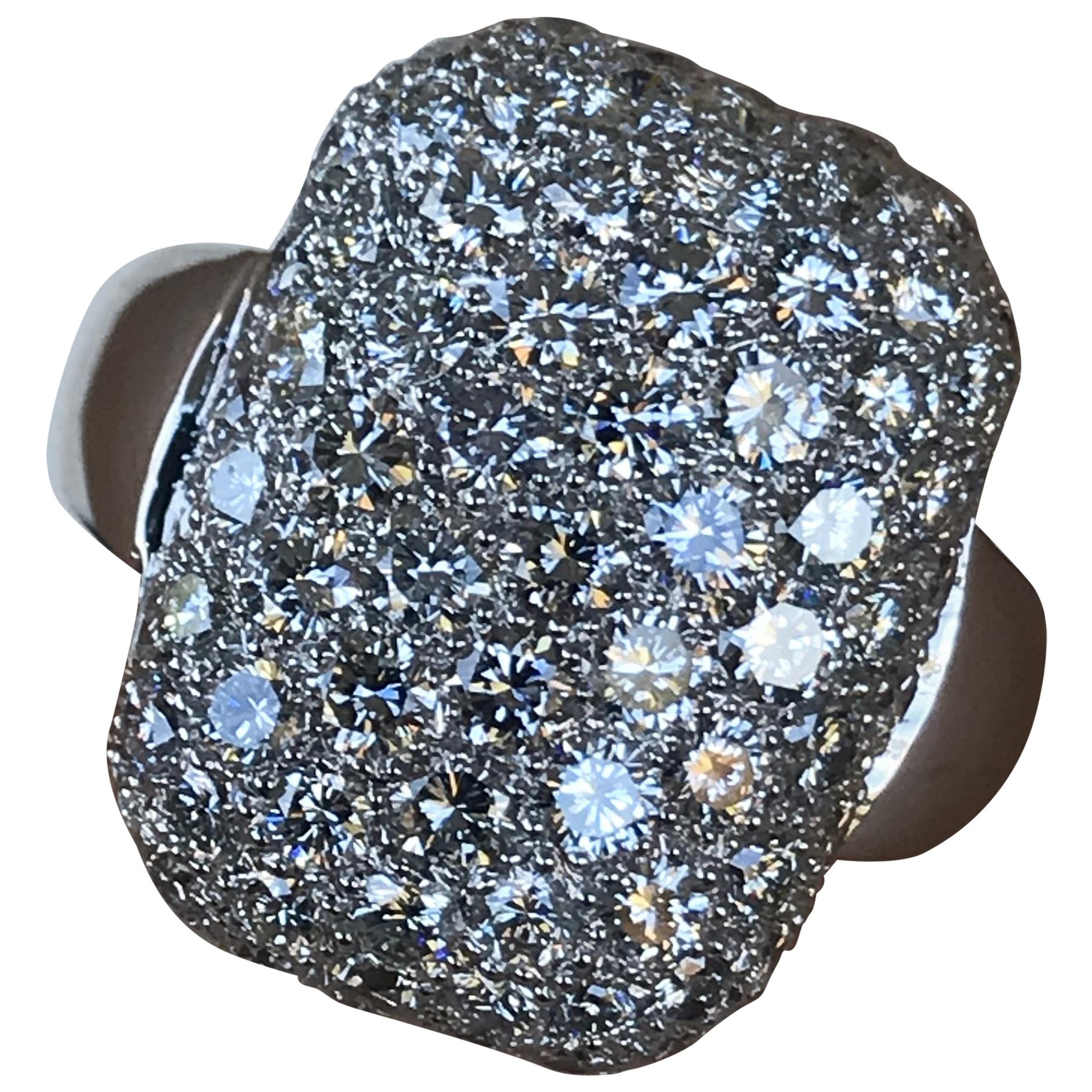 Puffed Paved Ring, Diamant 3,17 Karat, G-H, VS-SI, 18 Karat WG